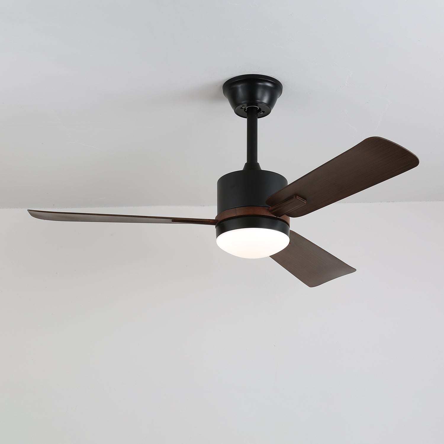 Handfernbedienung für die Zeyra moderne Deckenventilatorleuchte