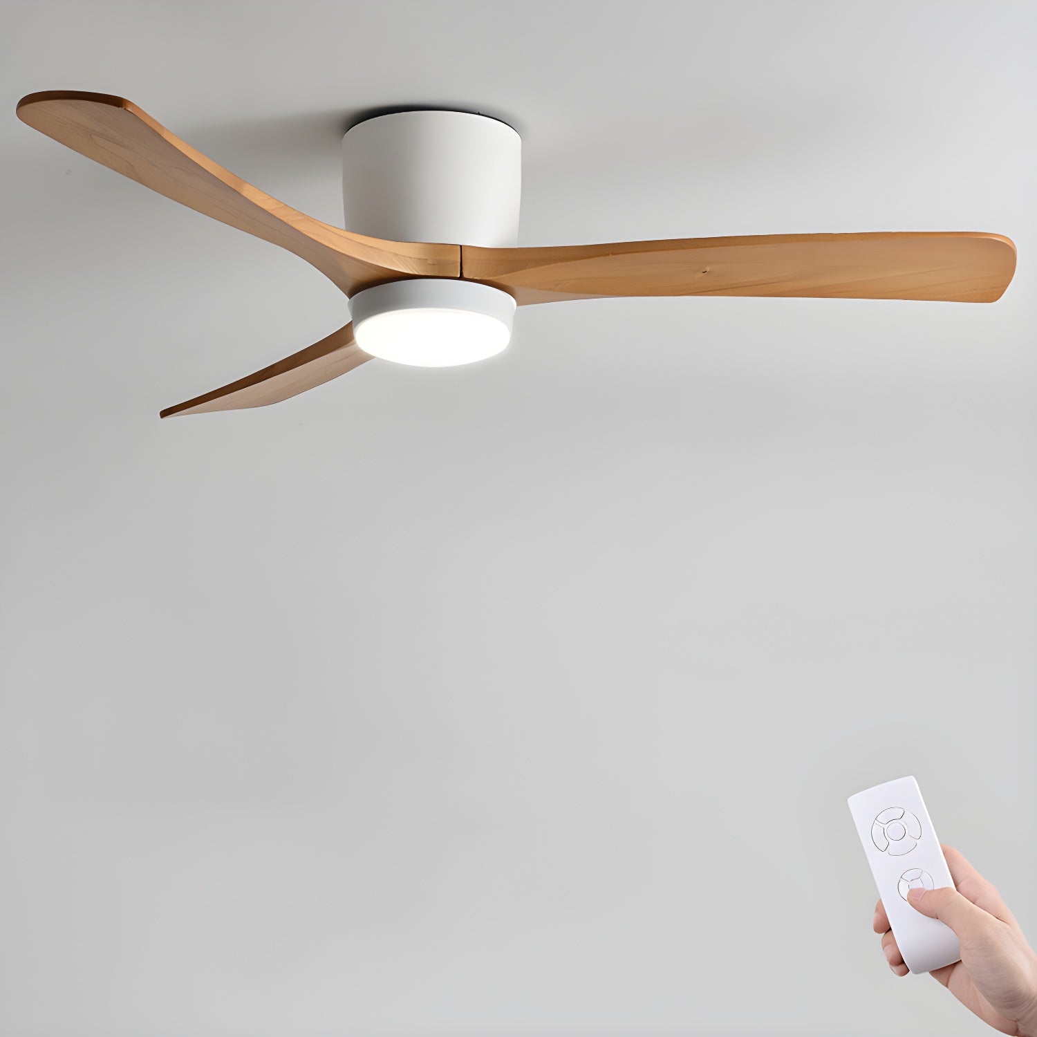 Ezra Nordische Deckenventilatorleuchte aus Holz