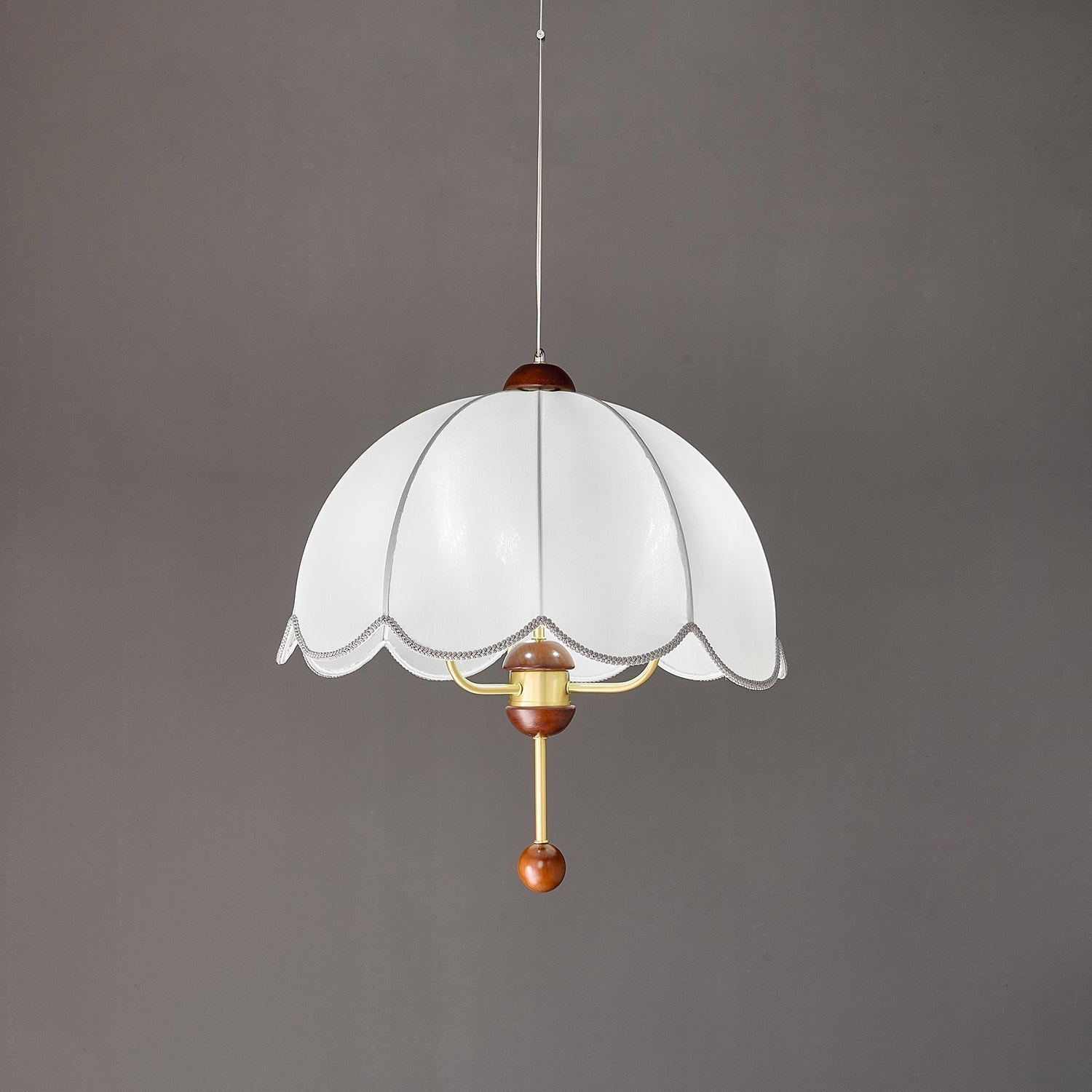 Varaeia Traditionelle Pendelleuchte aus Stoff und Holz-Letslighting