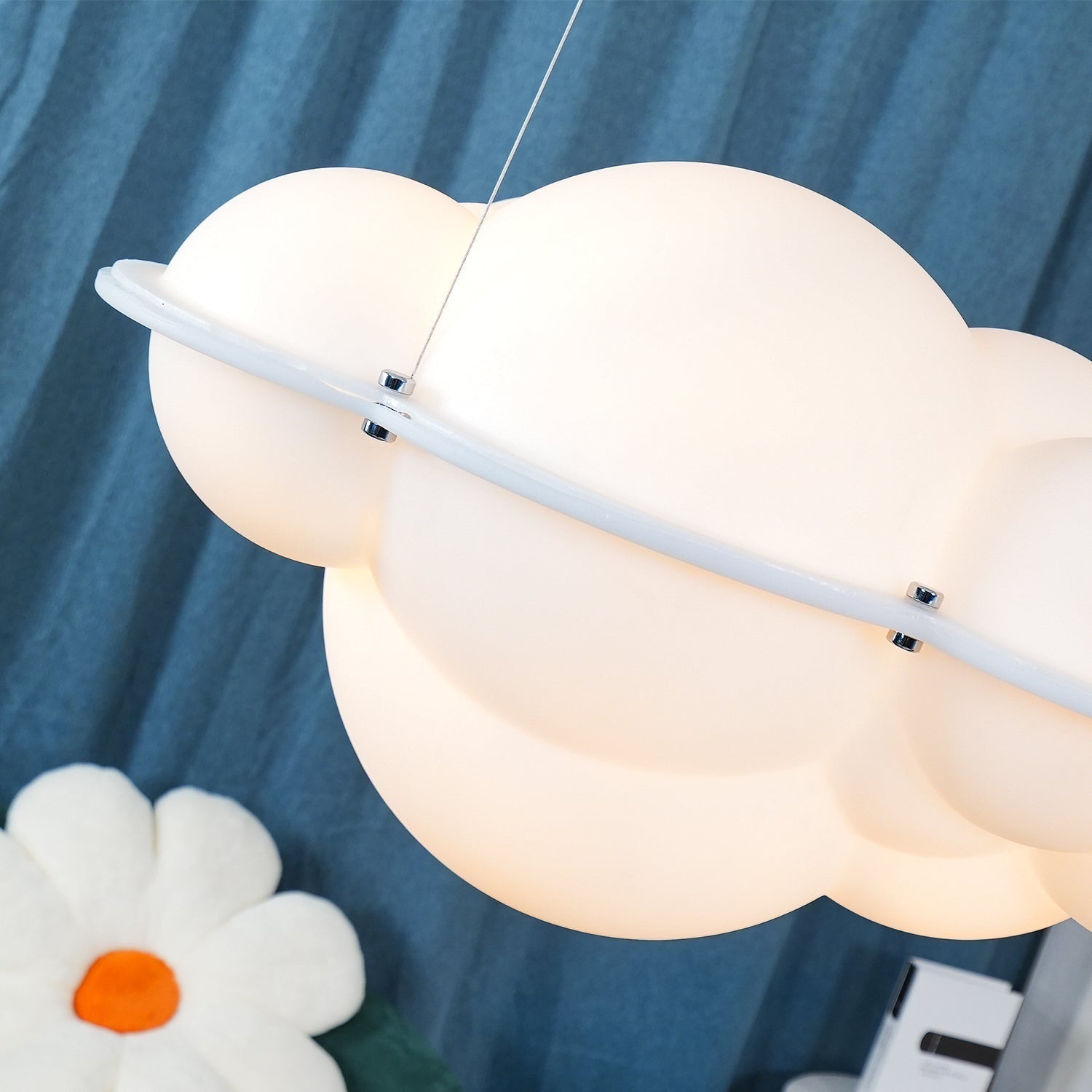 Solvian Künstlerische Pendelleuchte aus PE-Letslighting