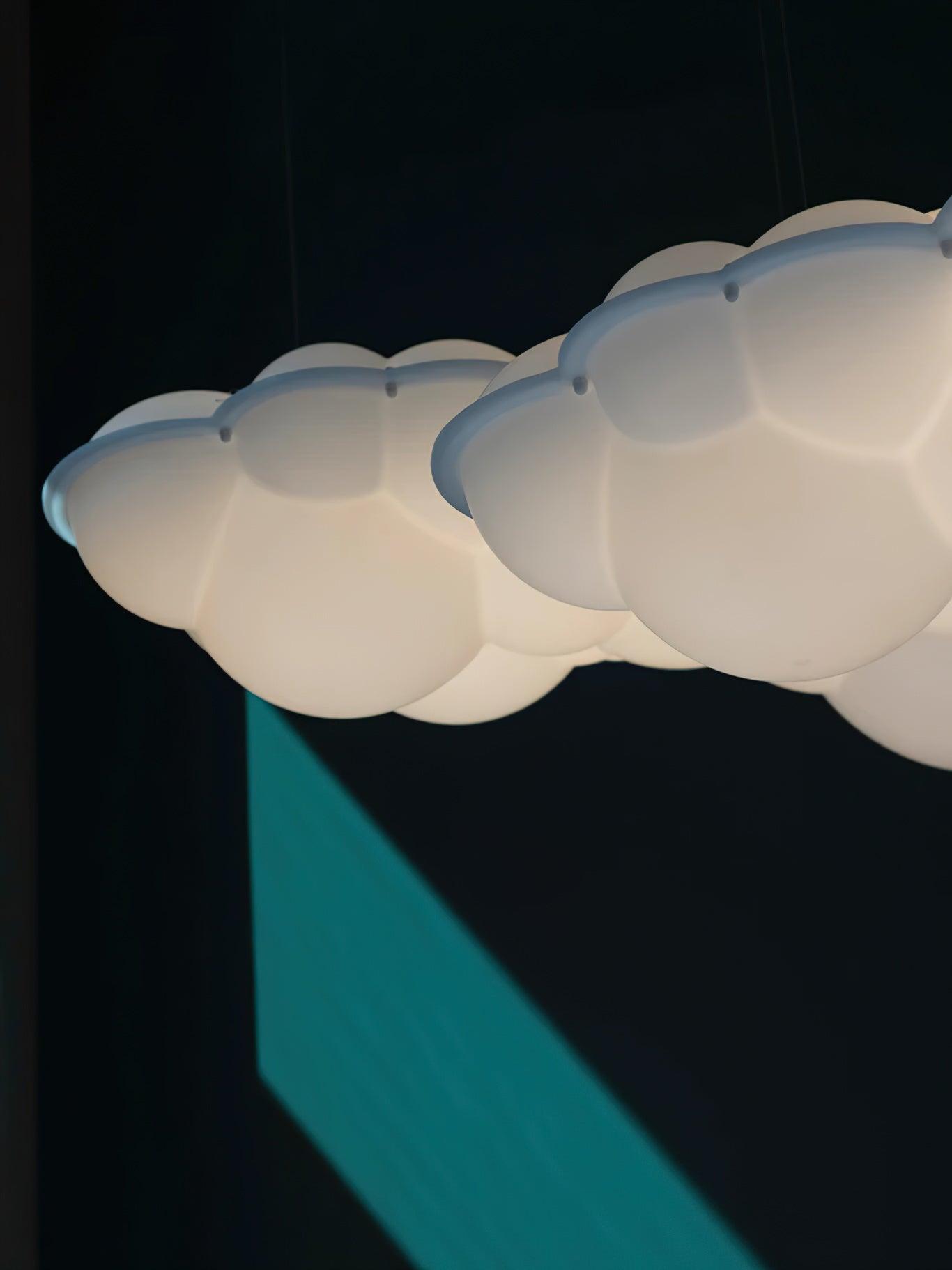 Solvian Künstlerische Pendelleuchte aus PE-Letslighting