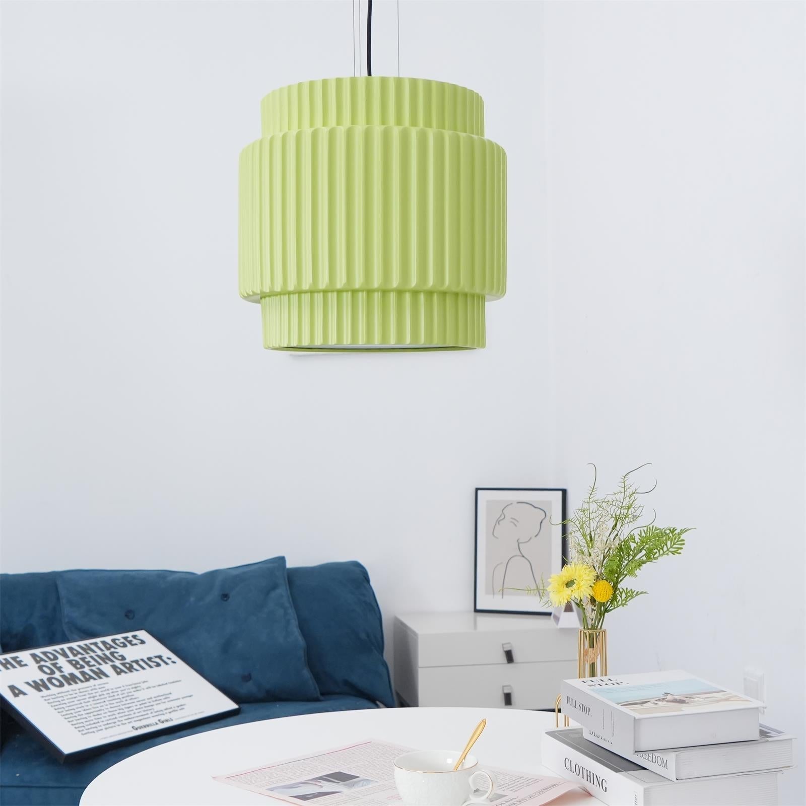 Aurelia Moderne Pendelleuchte aus Kunstharz-Letslighting