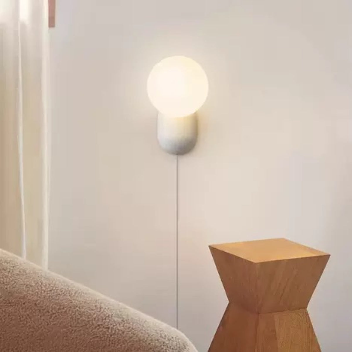 Valentina Modern LED Indoorwandleuchte Harz Glas Schlaf Wohnzimmer