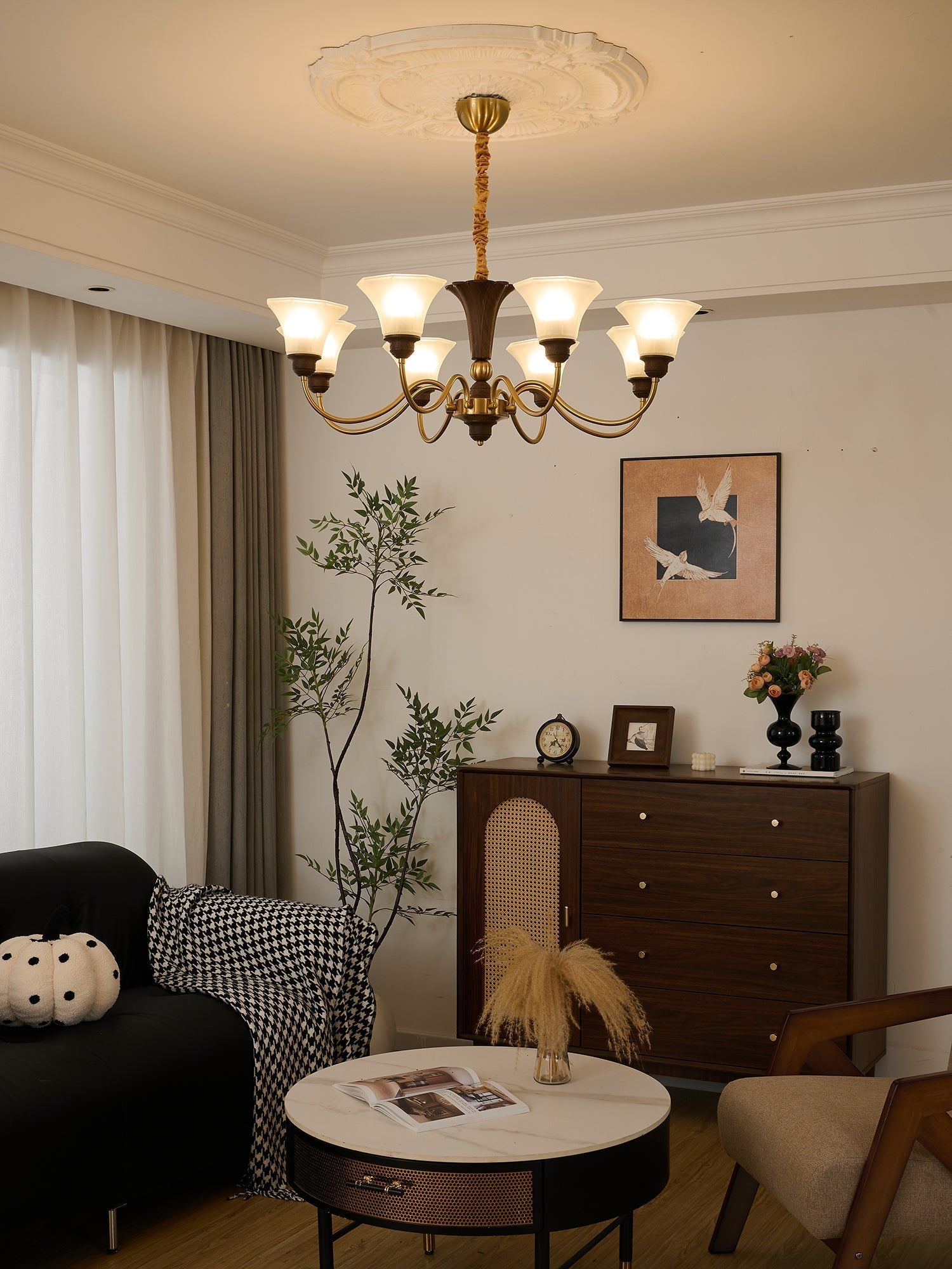 Ciphaen Vintage Kronleuchter aus Holz und Glas-Letslighting