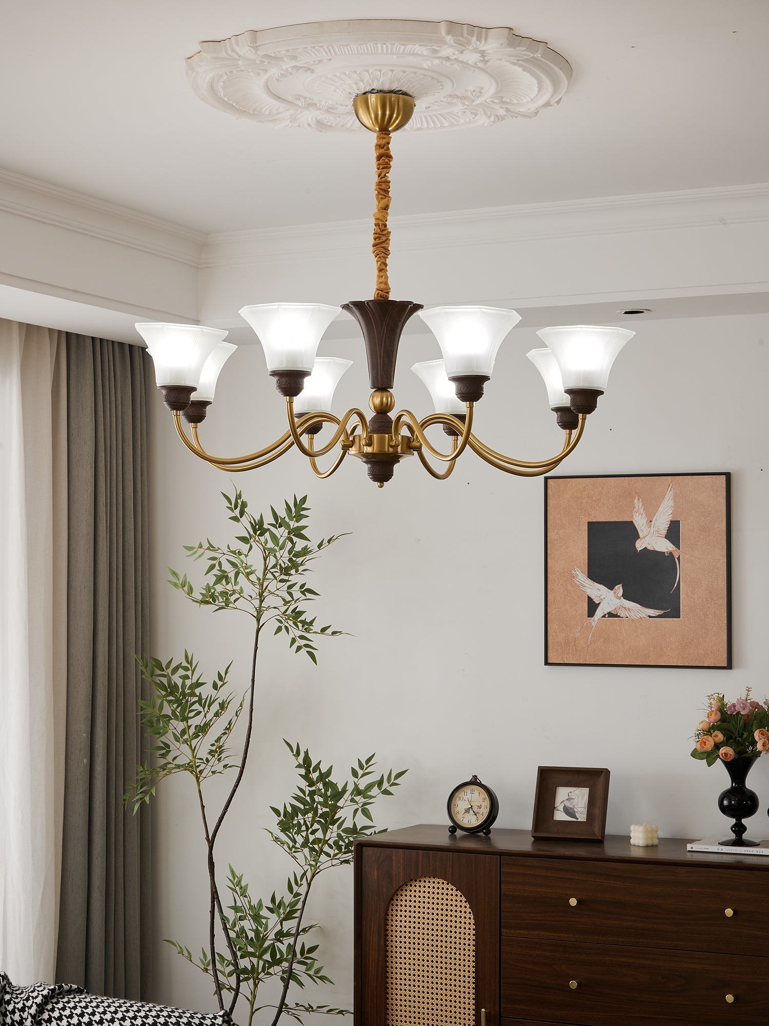 Ciphaen Vintage Kronleuchter aus Holz und Glas-Letslighting