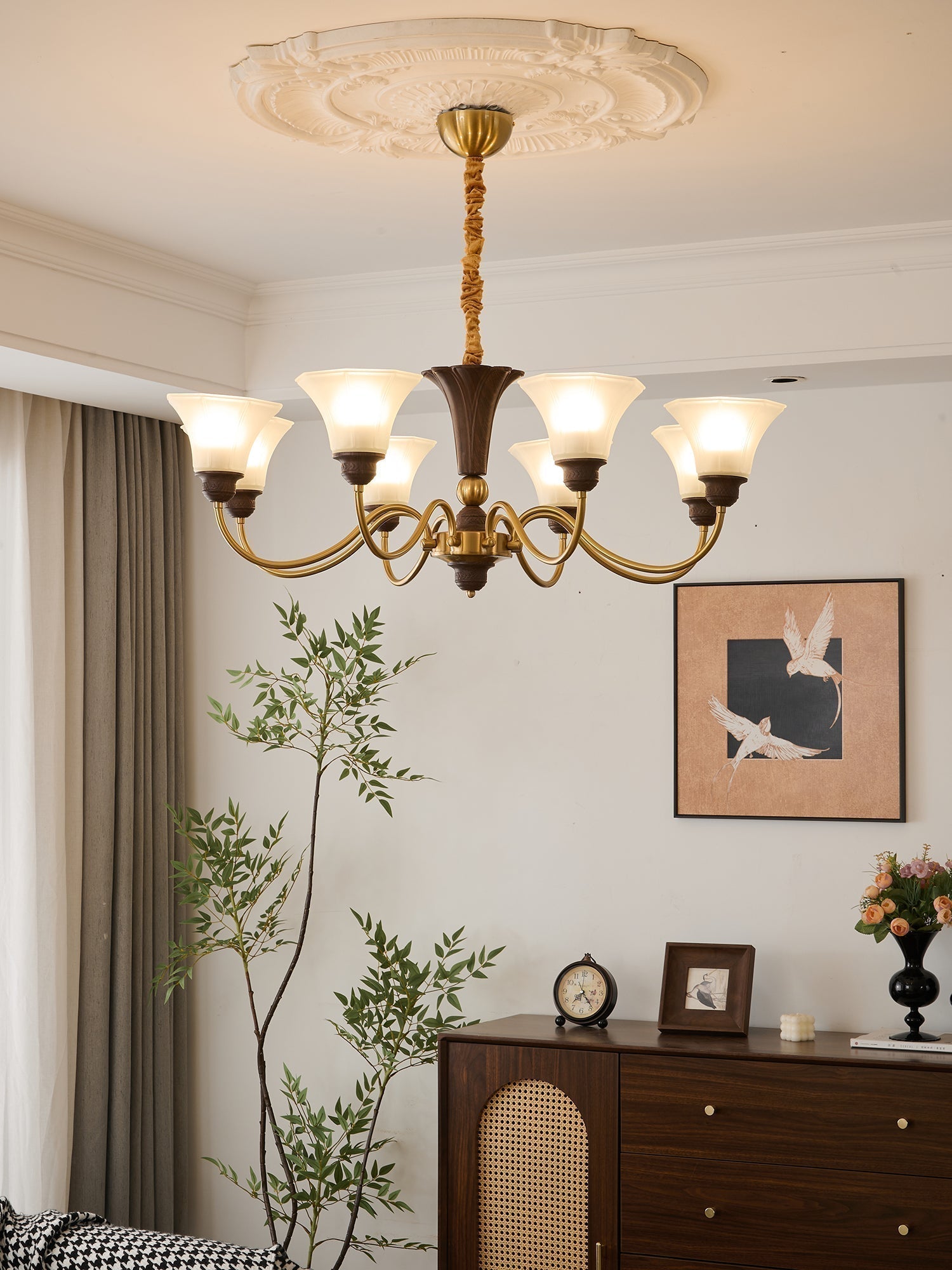 Ciphaen Vintage Kronleuchter aus Holz und Glas-Letslighting