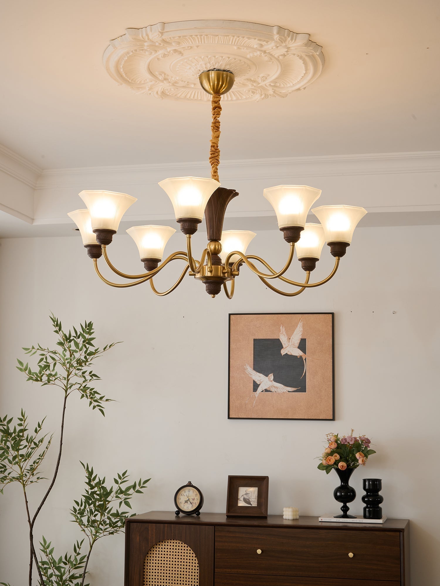 Ciphaen Vintage Kronleuchter aus Holz und Glas-Letslighting