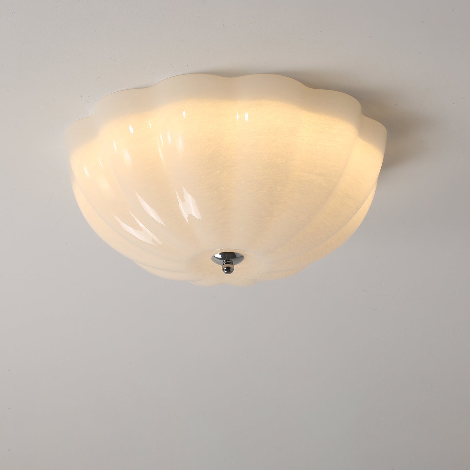 Uphaara Moderne Minimalistische Deckenleuchte aus Opalglas-Letslighting