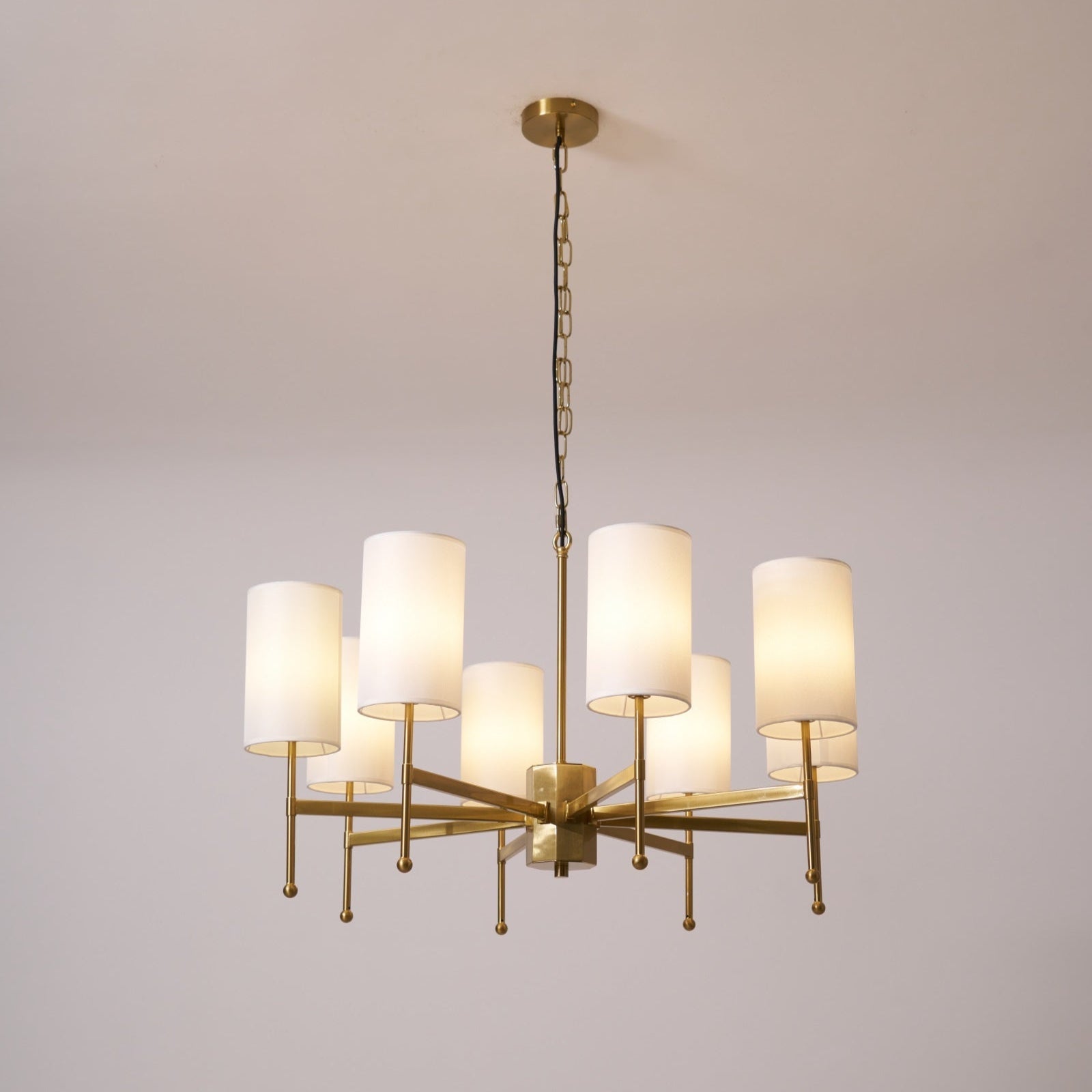 Ulcarisra Vintage Kronleuchter aus Messing mit Stoffbezug-Letslighting
