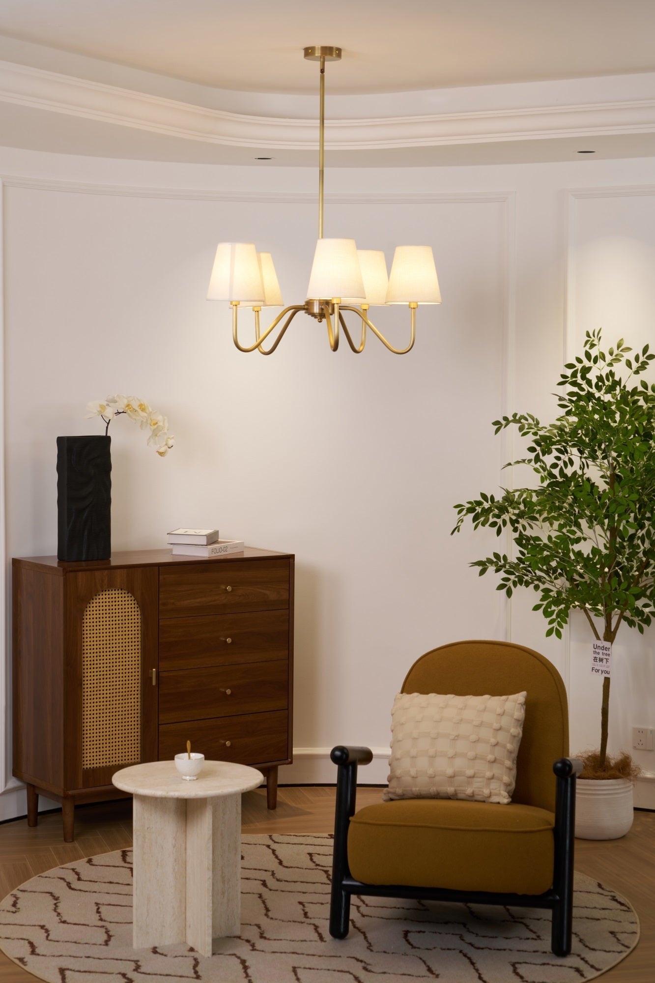 Viraean Vintage Kronleuchter aus Messing mit Stoffbezug-Letslighting