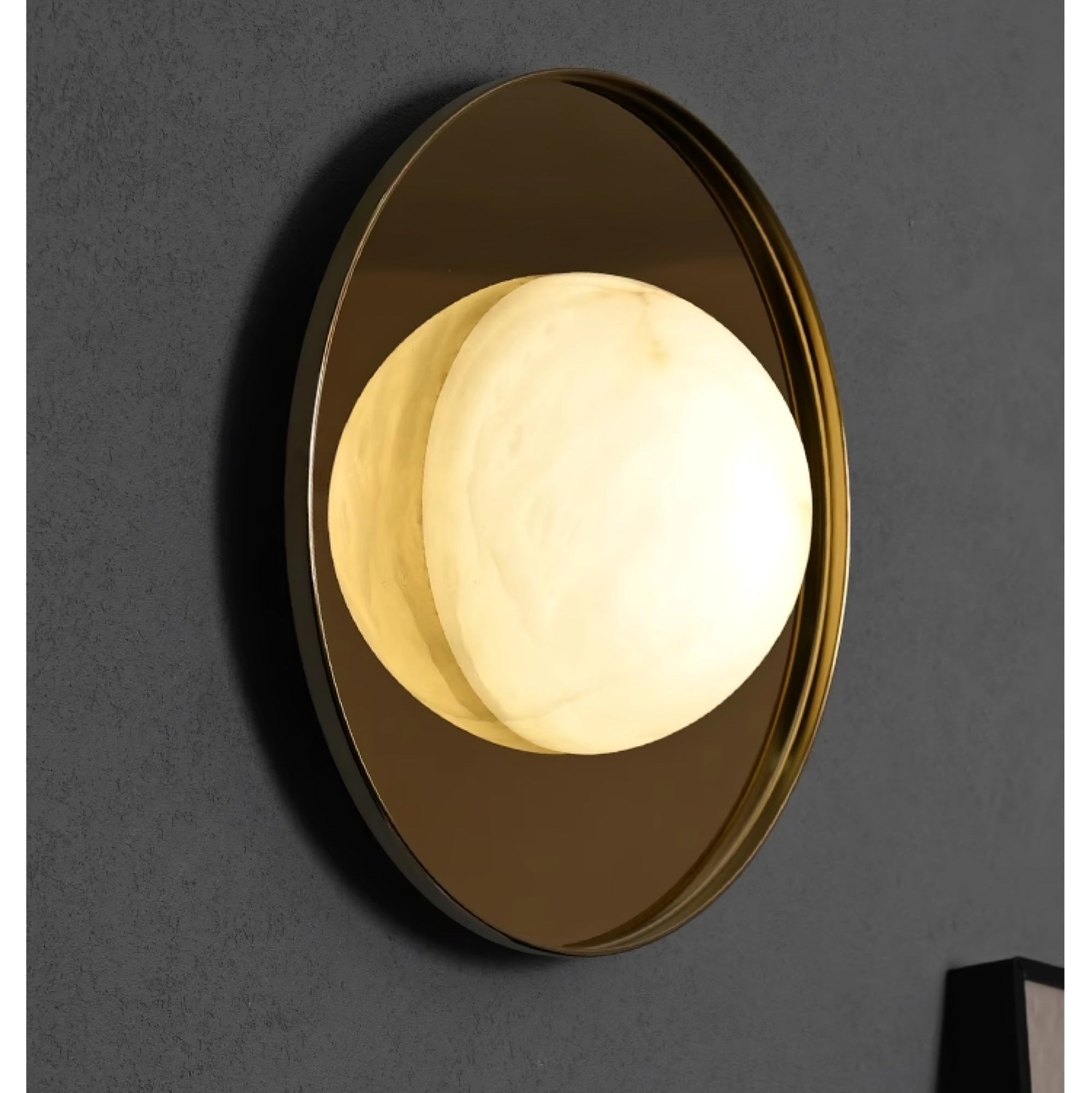 Lyra Modern Alabaster Wall Light - Neutralighting