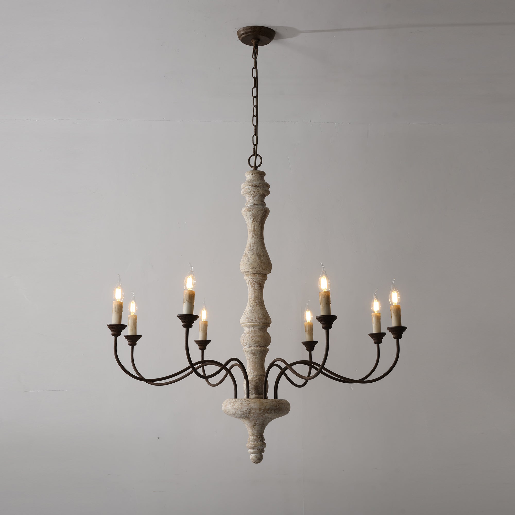 Emirel Vintage 8-flammiger Kerzenleuchter aus Holz-Letslighting