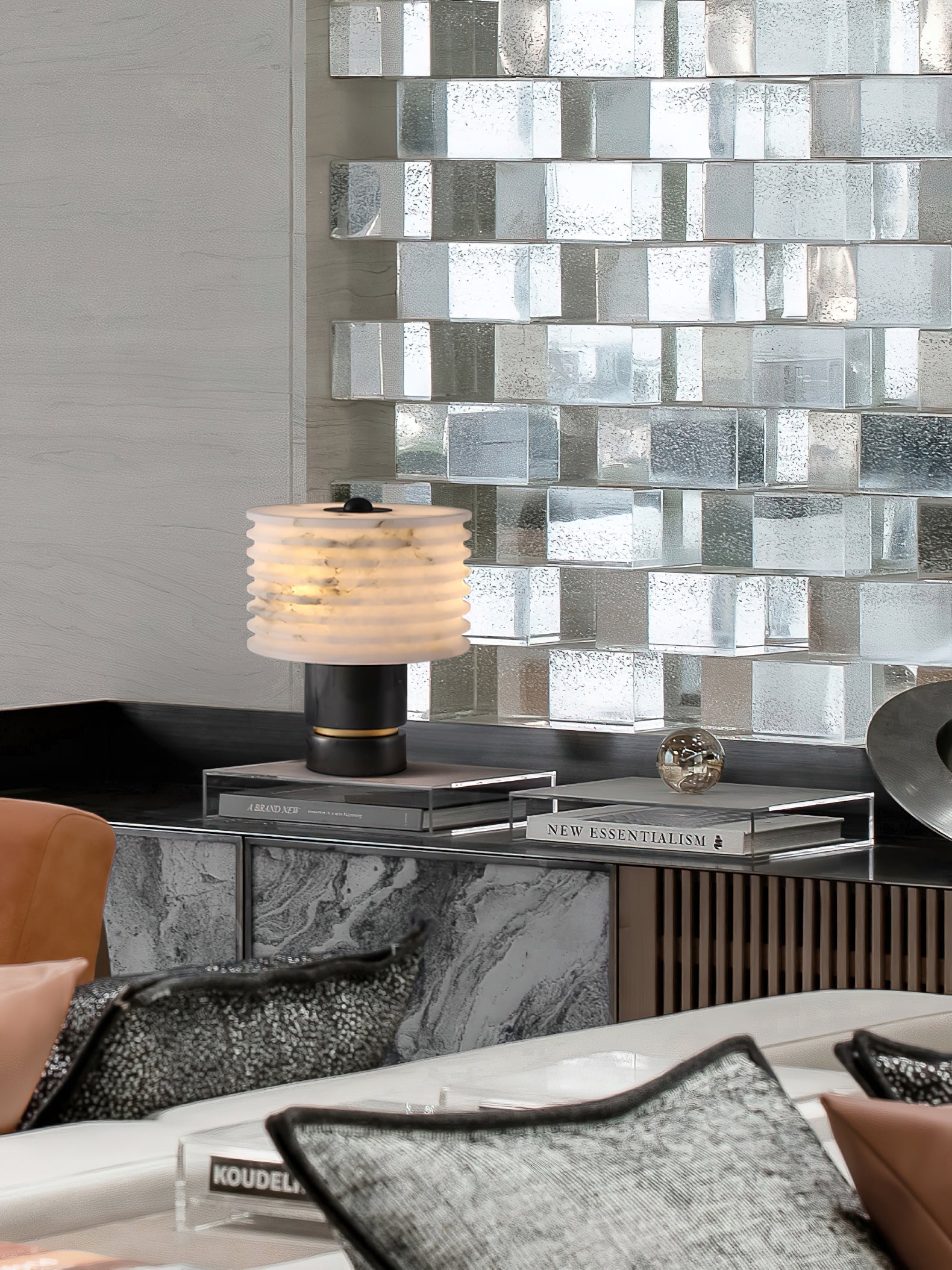 Outela Table Lamp - Letslighting