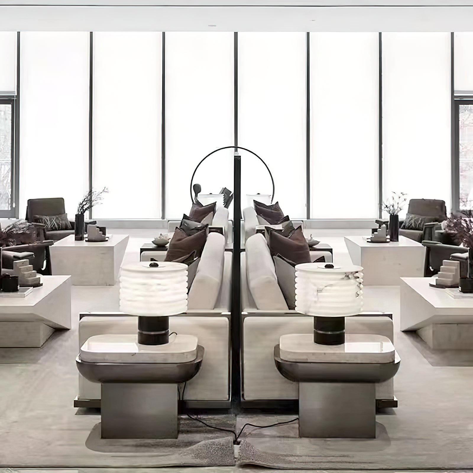 Outela Table Lamp - Letslighting