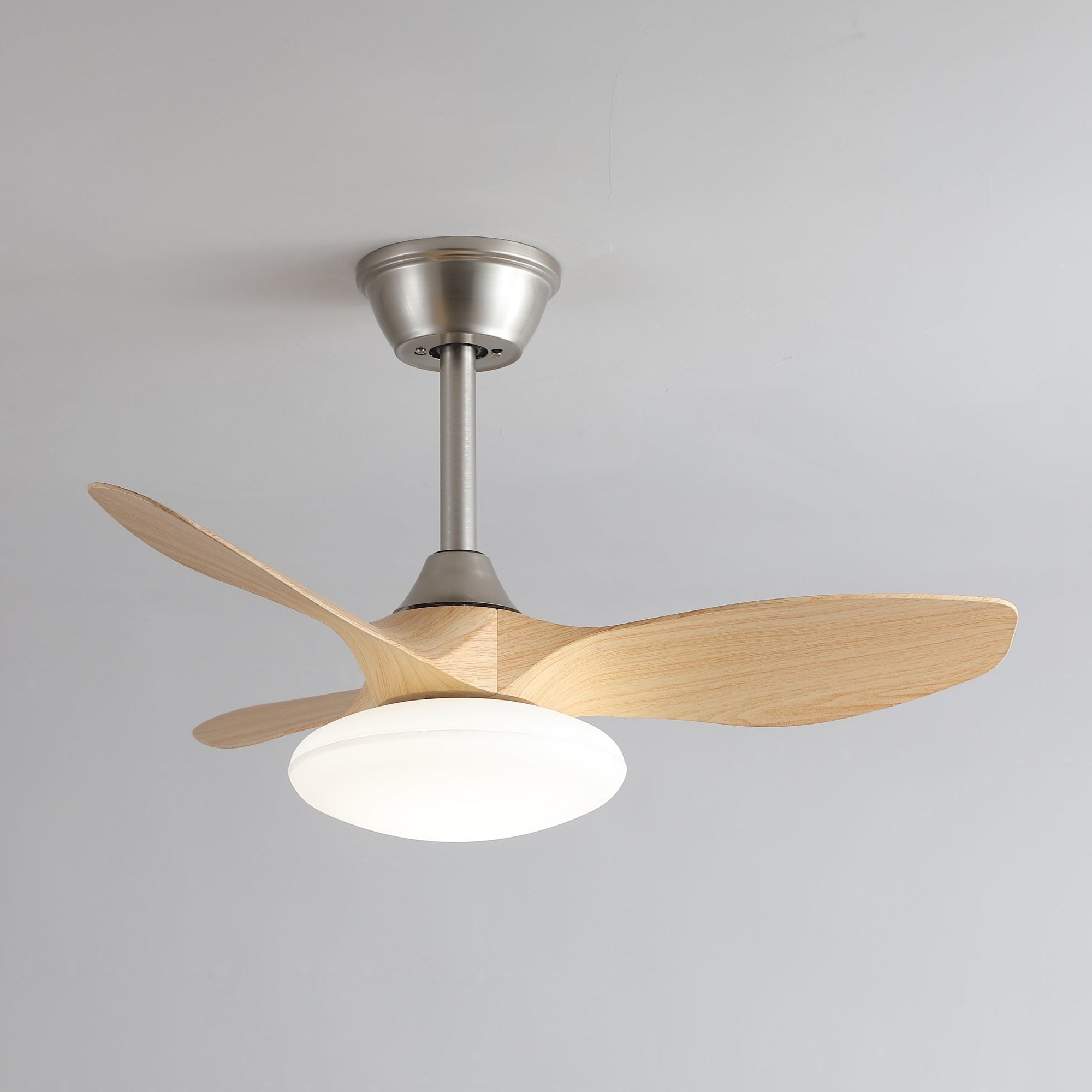 Sylvara Deckenventilatorleuchte mit integrierter LED-Lichtquelle