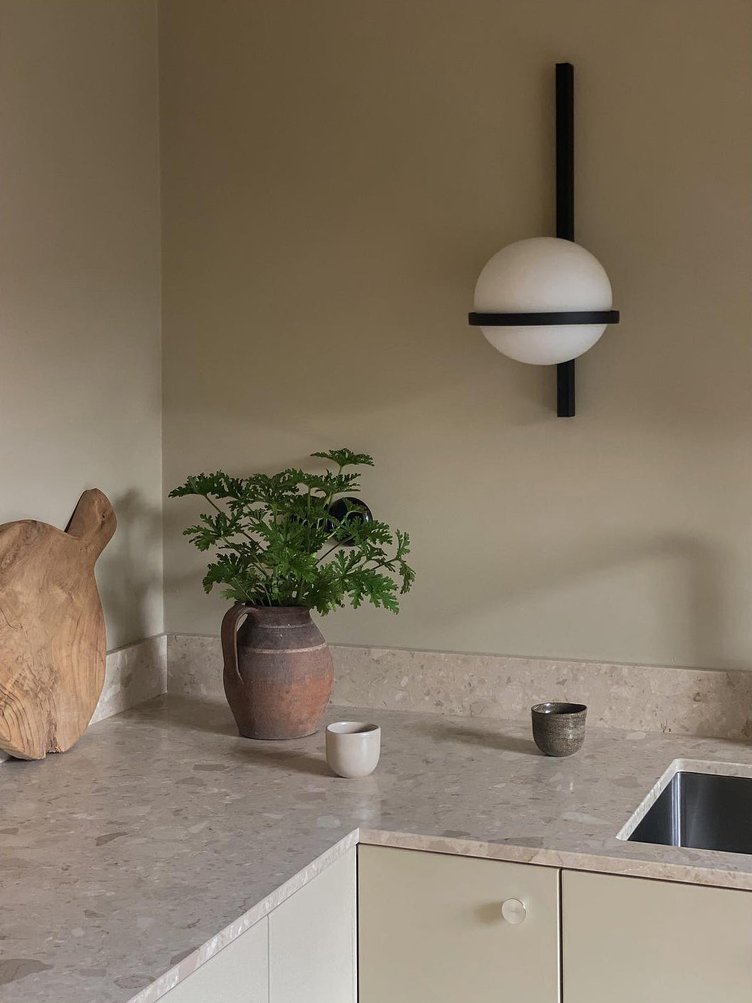 Olthaarae Moderne Wandleuchte aus Kunststoff-Letslighting