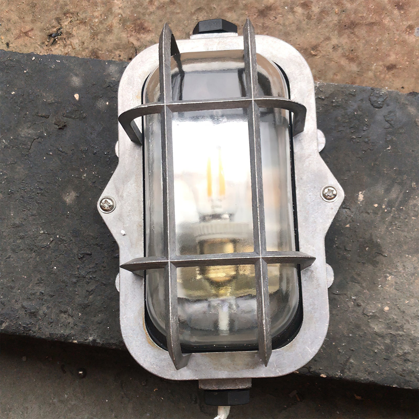 Omirara Einzigartige Traditionelle Glaswandleuchte-Letslighting