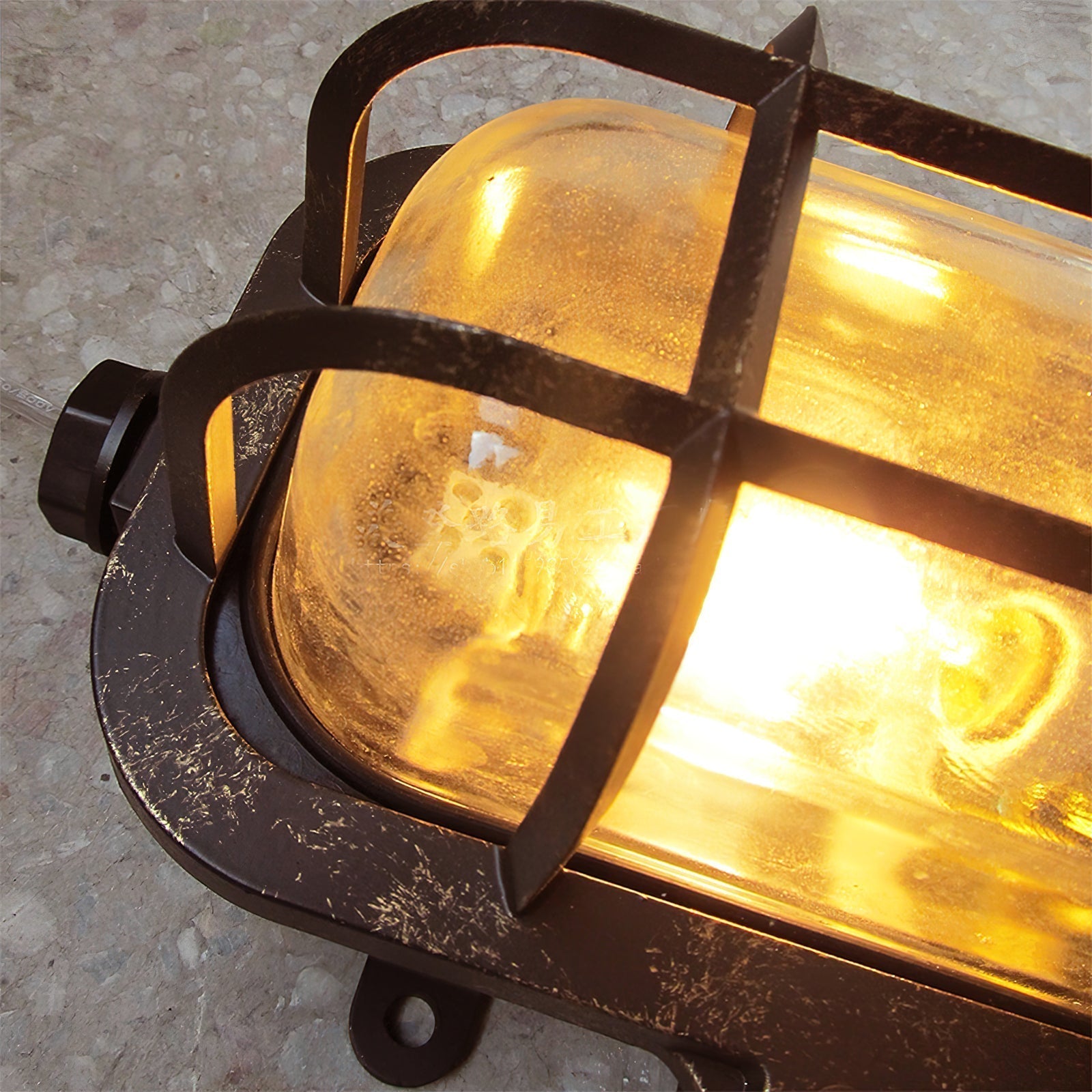 Omirara Einzigartige Traditionelle Glaswandleuchte-Letslighting