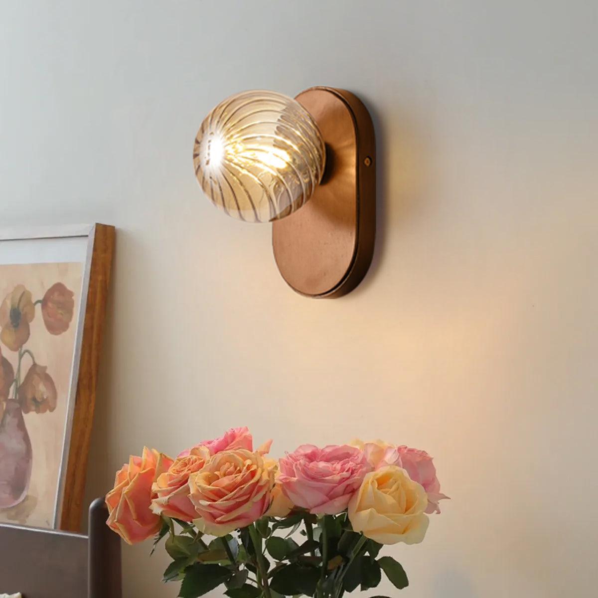 Sawyer Moderne Wandleuchte aus Holz-Letslighting