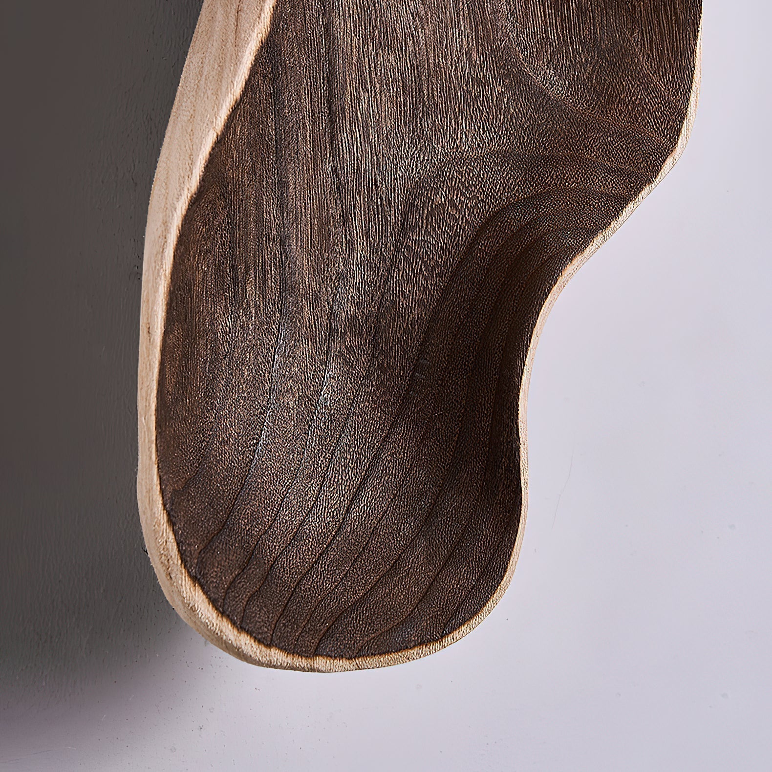 Ivaren Deckenleuchte aus Holz und Glas-Letslighting