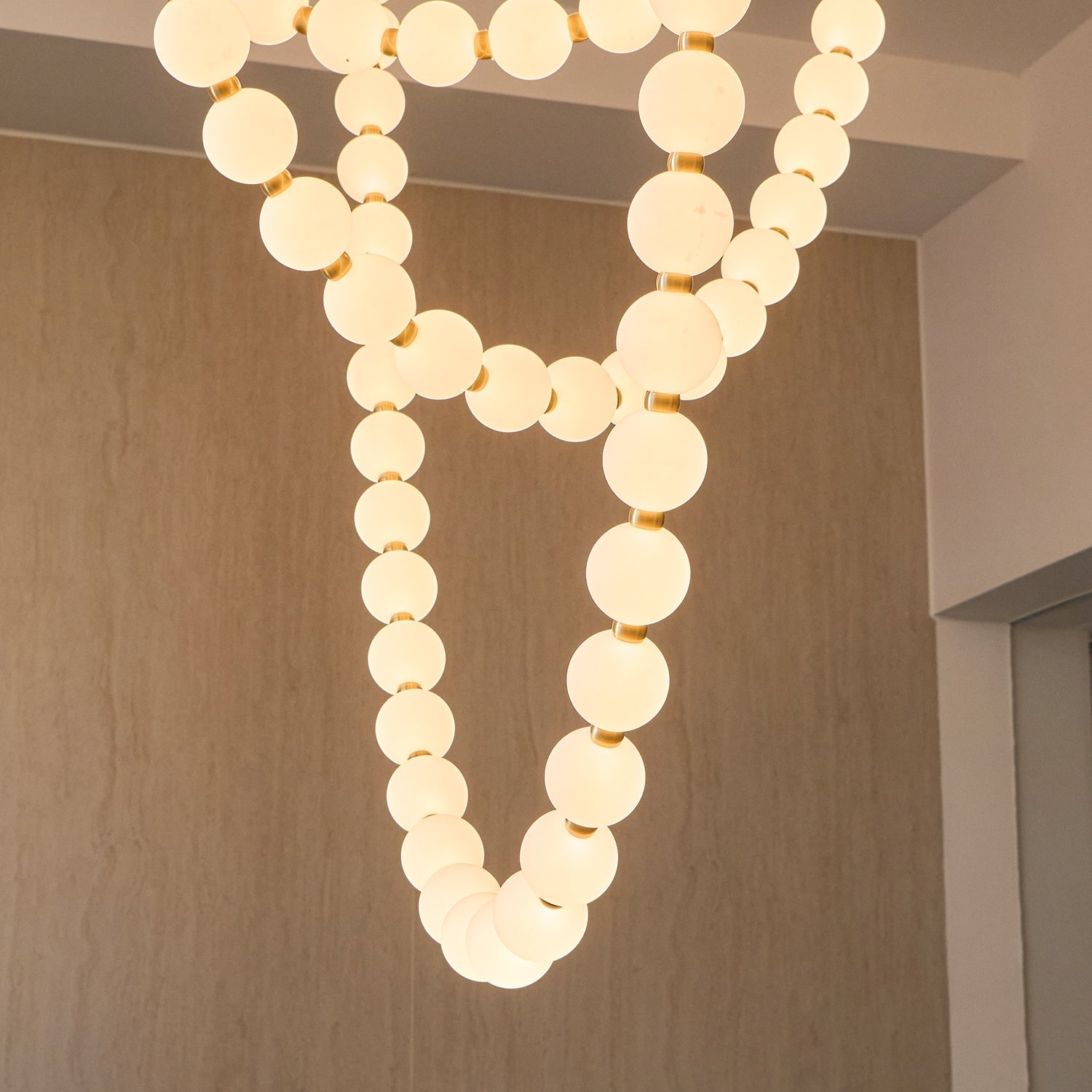 Vicariel Perlenkette Kugeln Glas Kronleuchter-Letslighting
