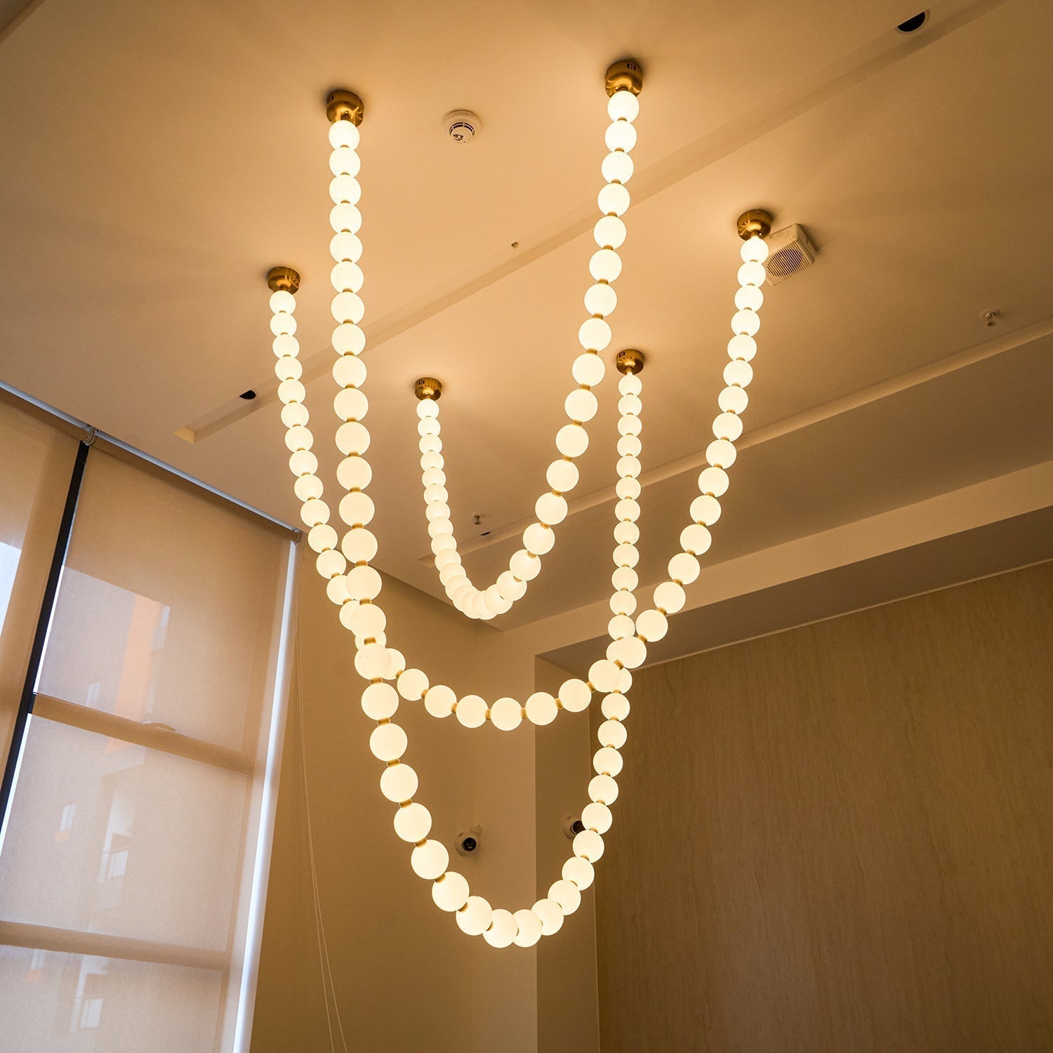 Vicariel Perlenkette Kugeln Glas Kronleuchter-Letslighting