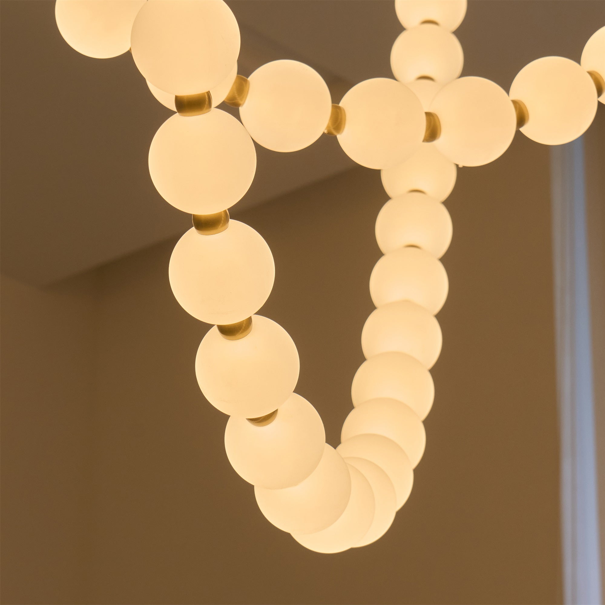 Icarara Glas Modern Perlenkette Kronleuchter-Letslighting