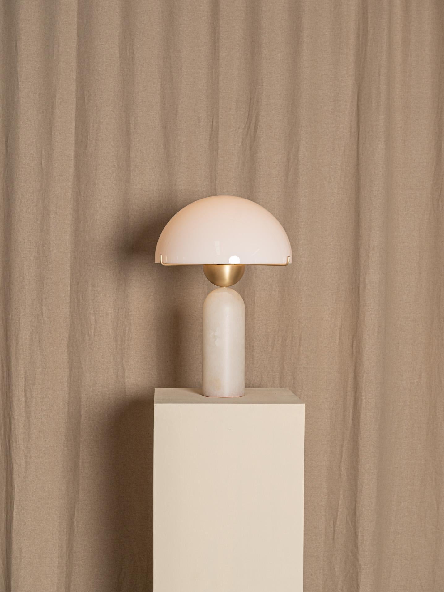 Peono Table Lamp - Letslighting