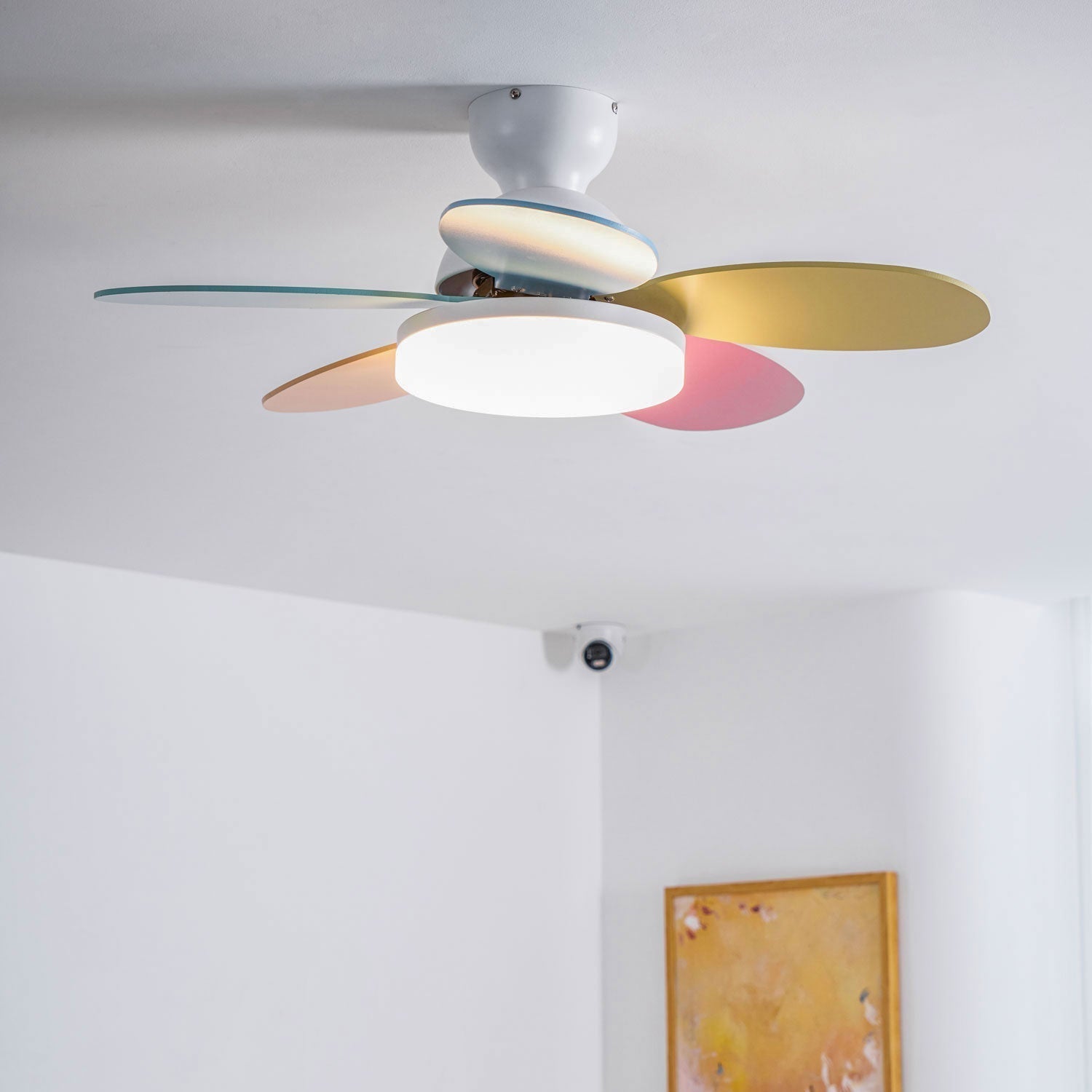 Liora Deckenventilator mit Beleuchtung für Kinderzimmer, mit sanftem Glanz