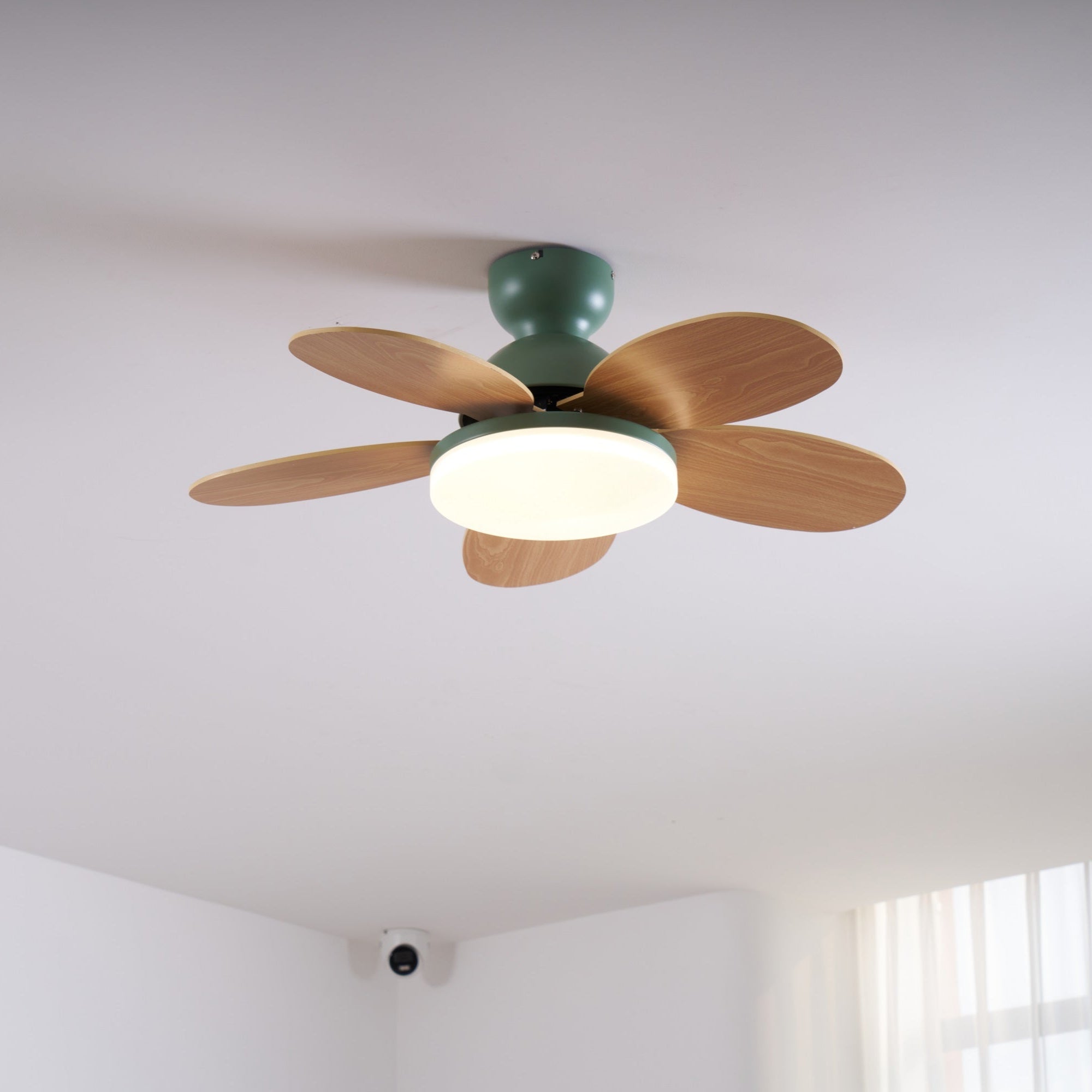 Liora Deckenventilator mit Beleuchtung für Kinderzimmer, Merkmal des leisen Betriebs