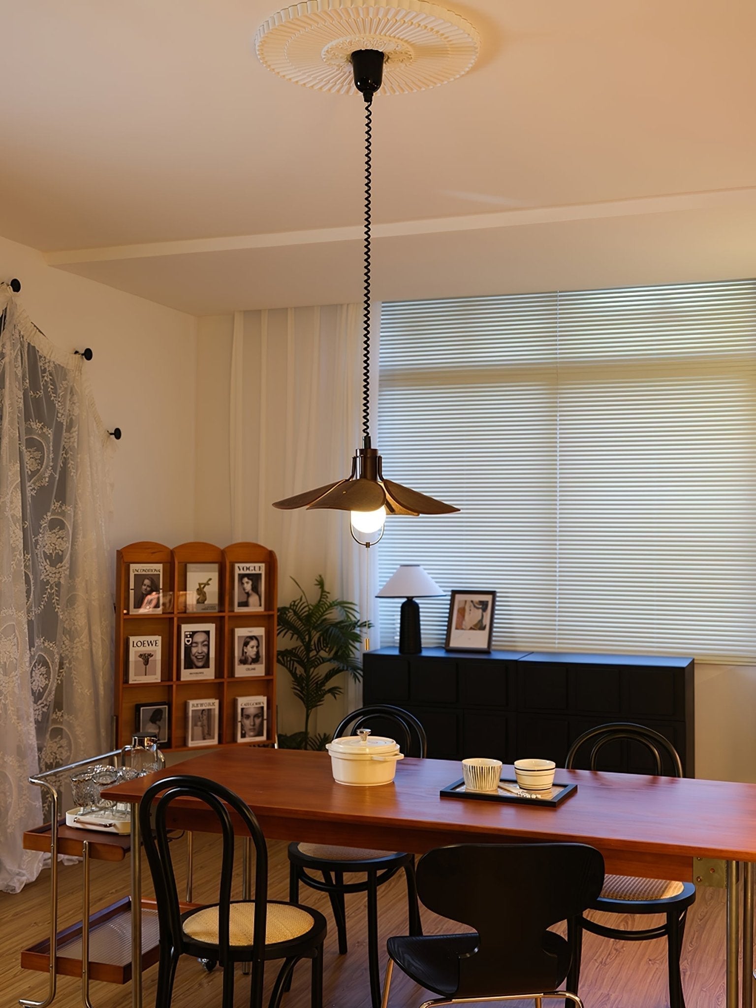 Utalion Traditionelle Pendelleuchte aus Holz und Stoff-Letslighting