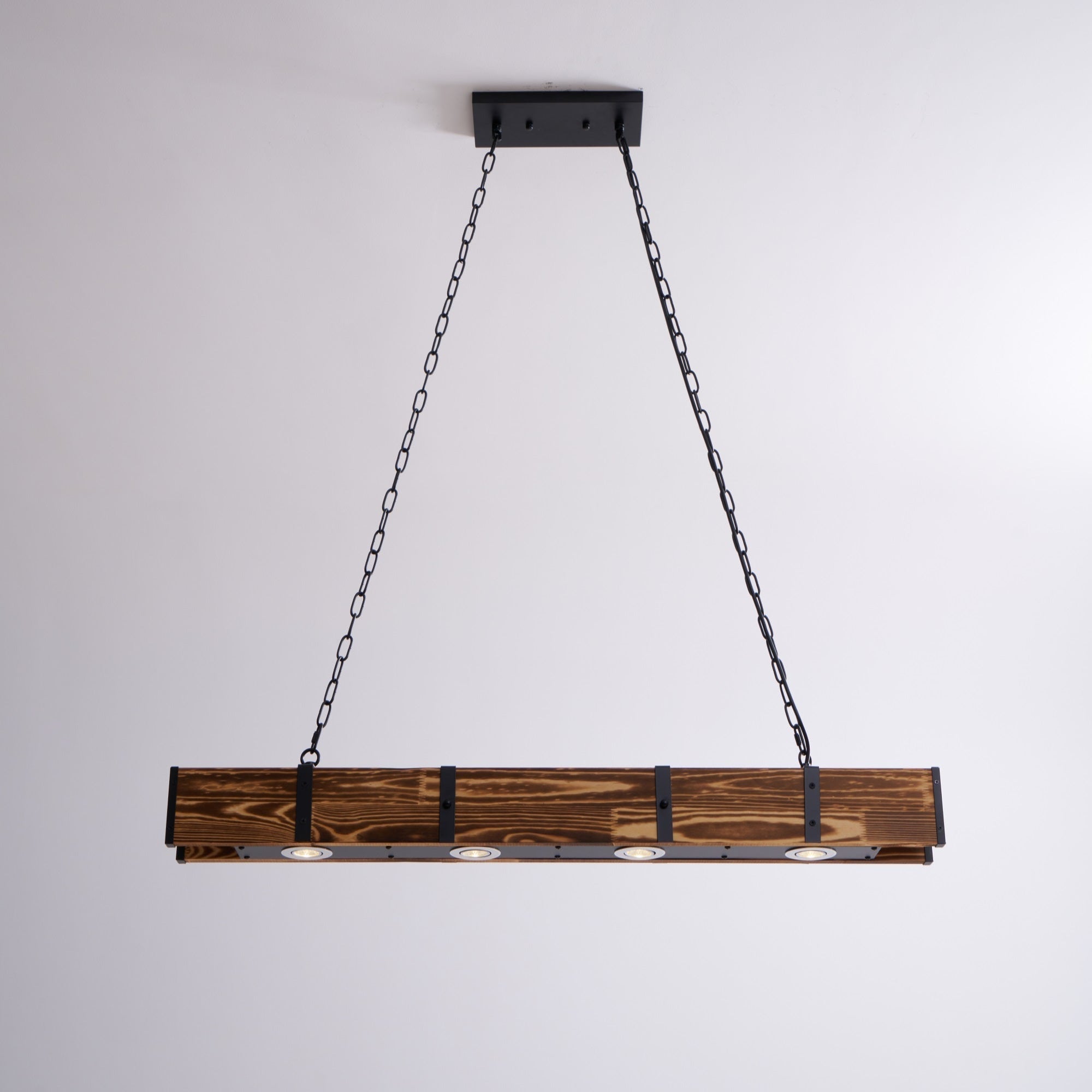 Lustra Kronleuchter Pleva Linear Naturholz-Letslighting