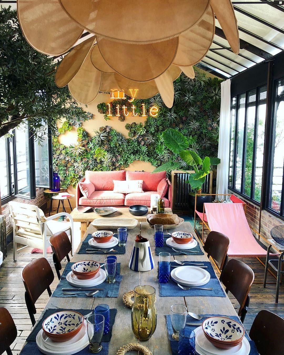 Precieuse Petals Pendant Lamp - Blowlighting