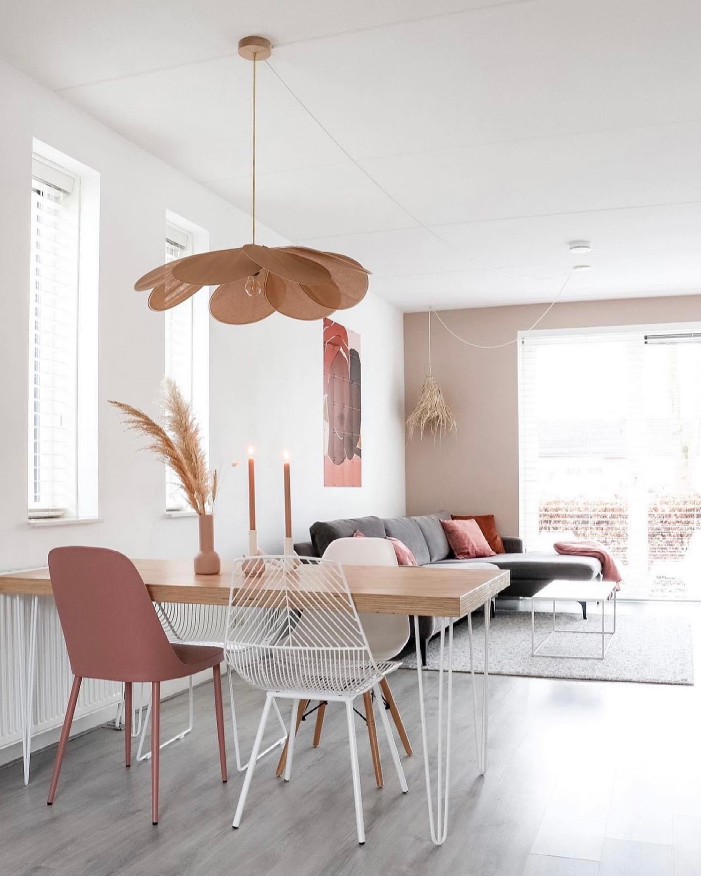 Precieuse Petals Pendant Lamp - Blowlighting