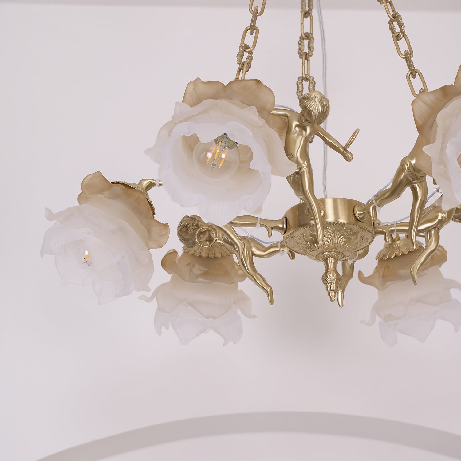 Lustra Kronleuchter Messing Aufhängung Blume Vintage-Letslighting