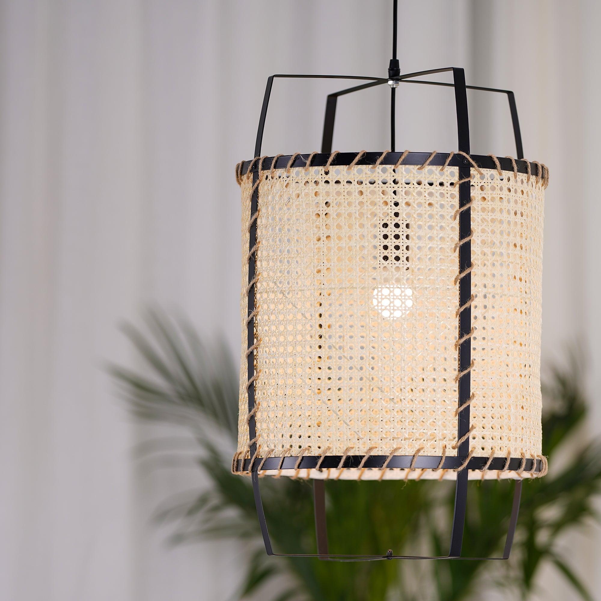 Solara Pendelleuchte Rattan Geflecht Rahmen Industrie-Letslighting