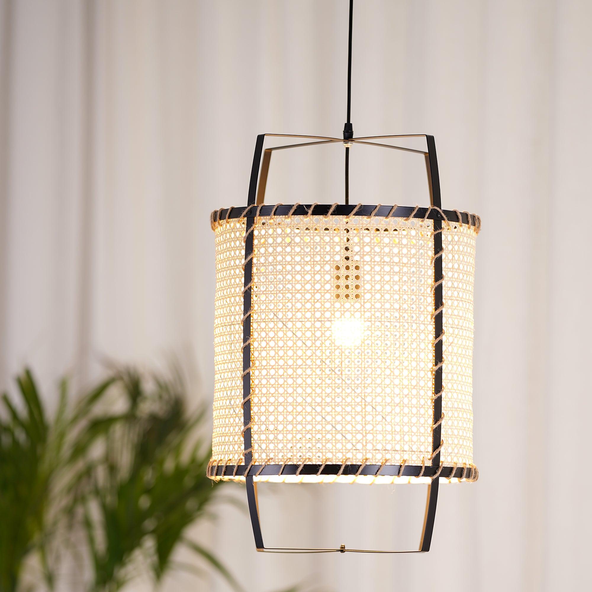 Solara Pendelleuchte Rattan Geflecht Rahmen Industrie-Letslighting