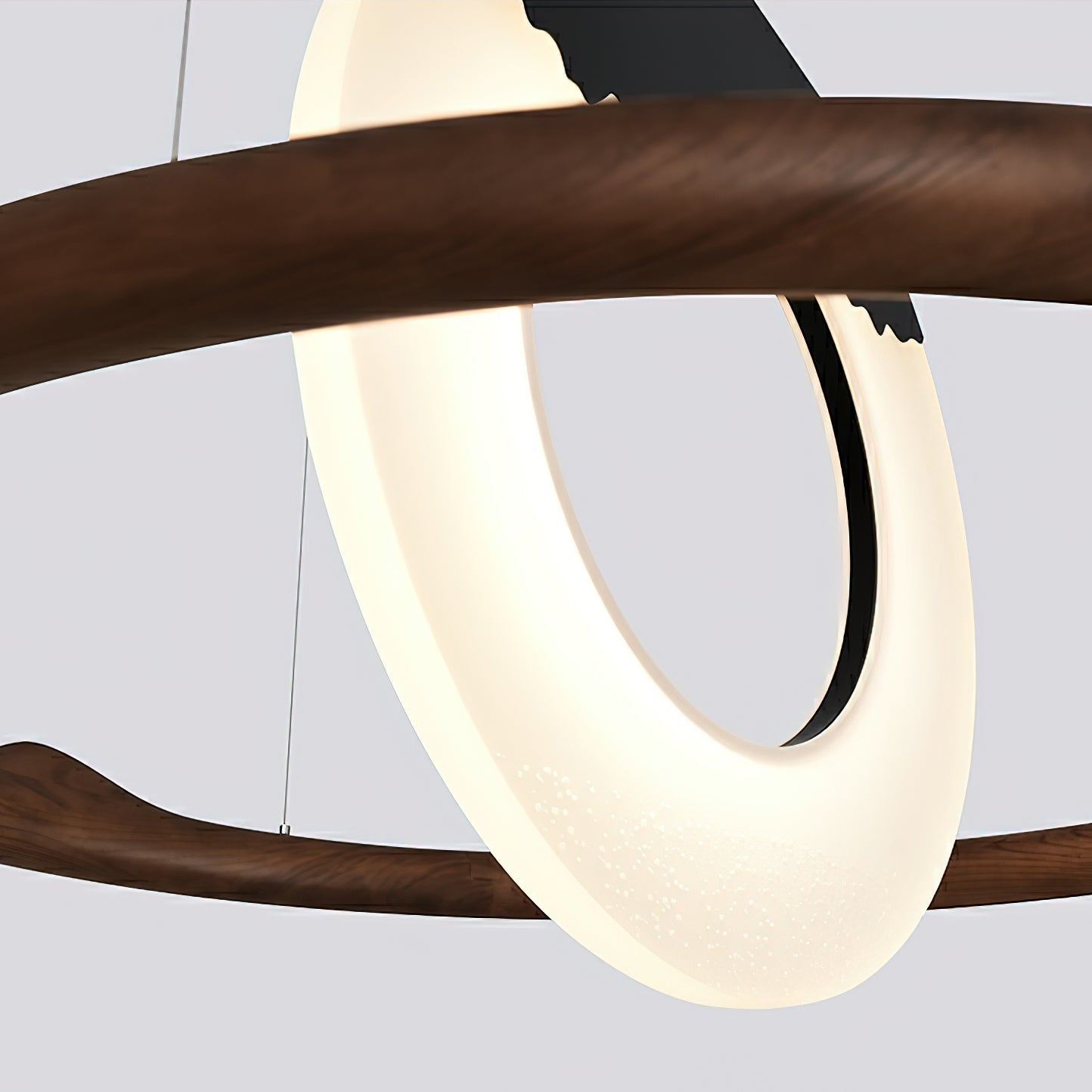 Mytalan Kreisförmige Pendelleuchte aus Holz-Letslighting