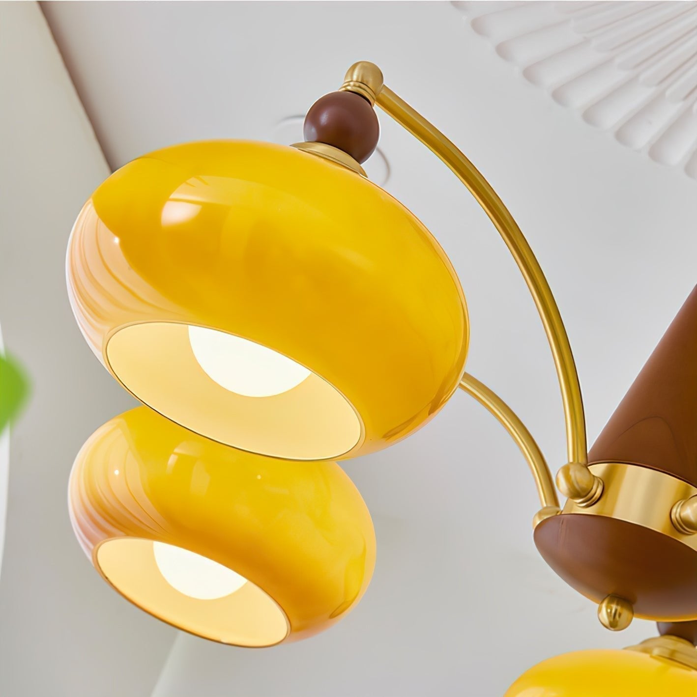 Lustra Retro Pendelleuchte Gelbes Glas Messing-Letslighting