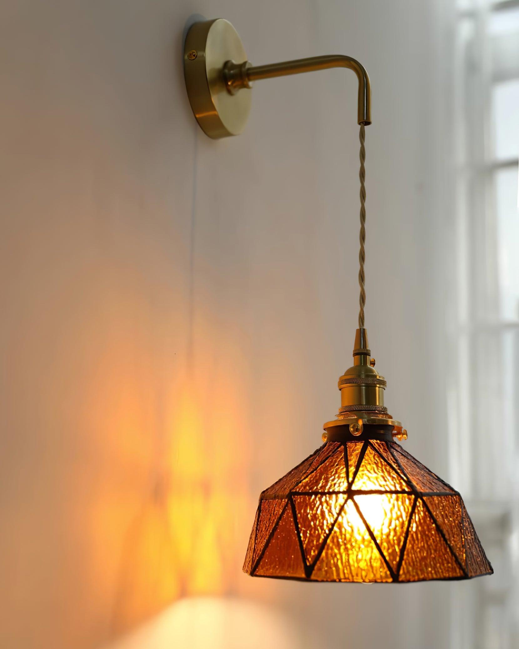 Wandleuchte Geometrisch Buntglas Schirm Vintage Messing Arm Ländlich-Letslighting