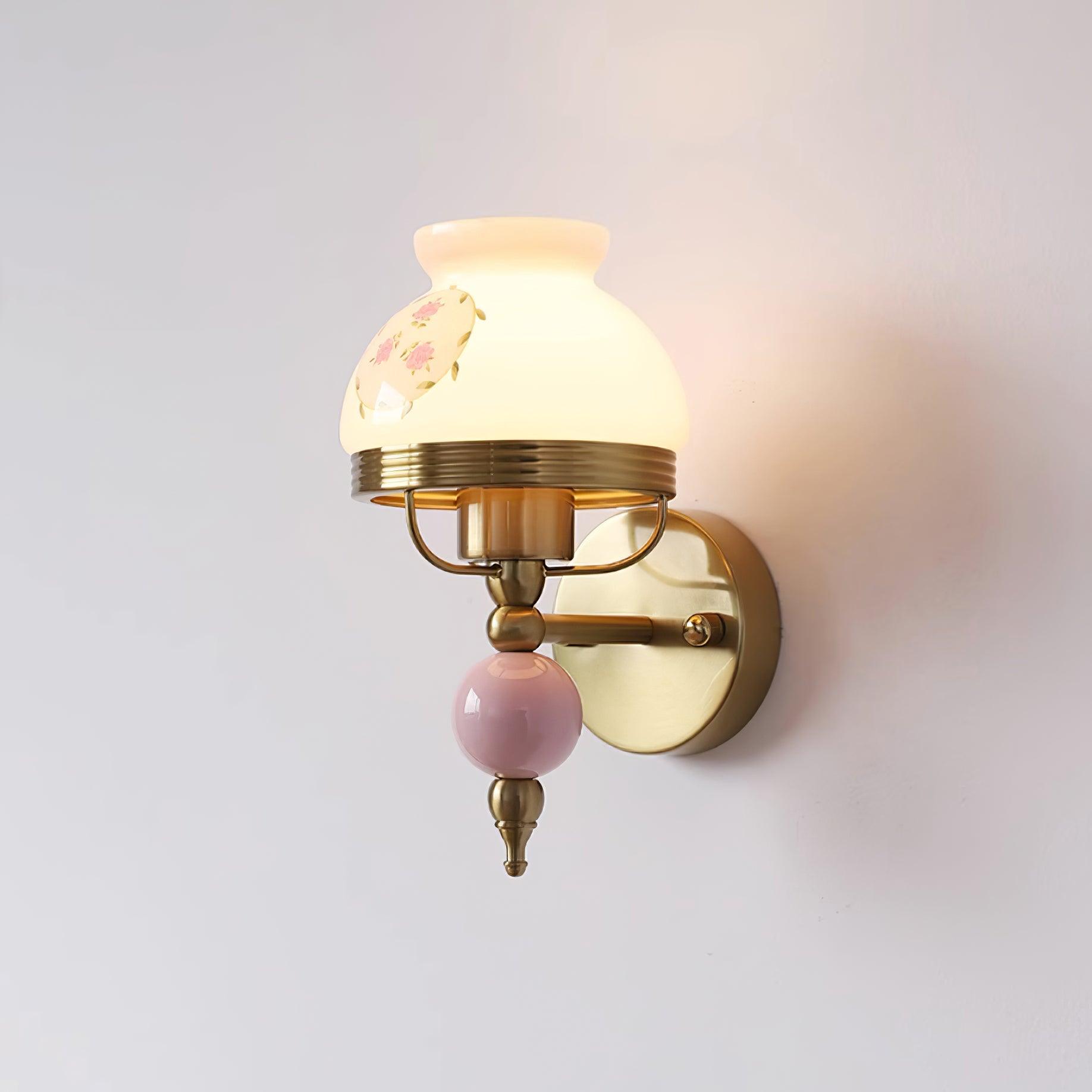 Wren Moderne Wandleuchte aus Glas und Metall-Letslighting