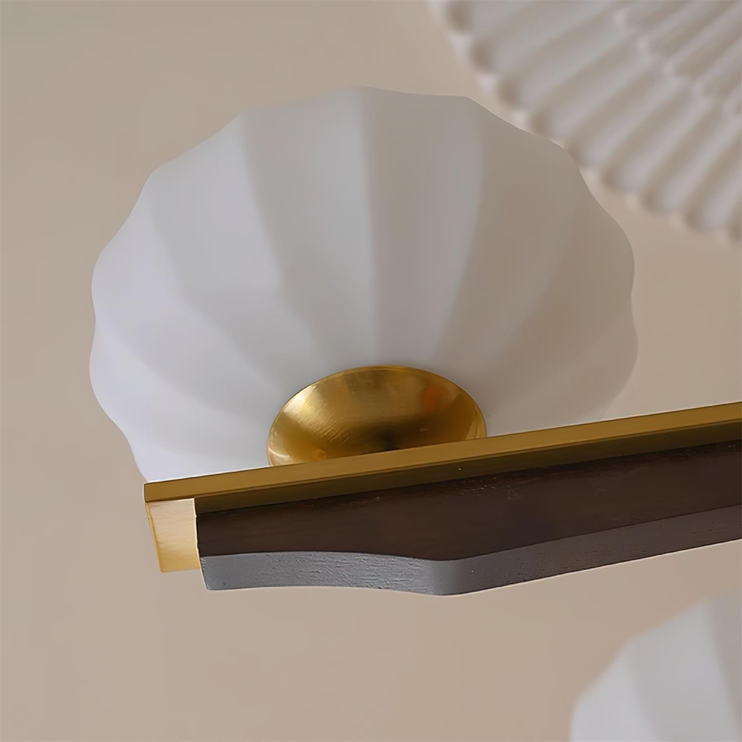 Riley Moderner Kronleuchter aus Holz und Glas-Letslighting
