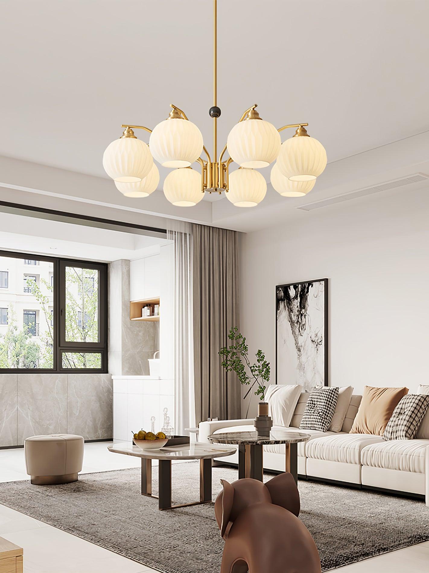 Nytheos Luxuriöser Kronleuchter aus Messing-Letslighting