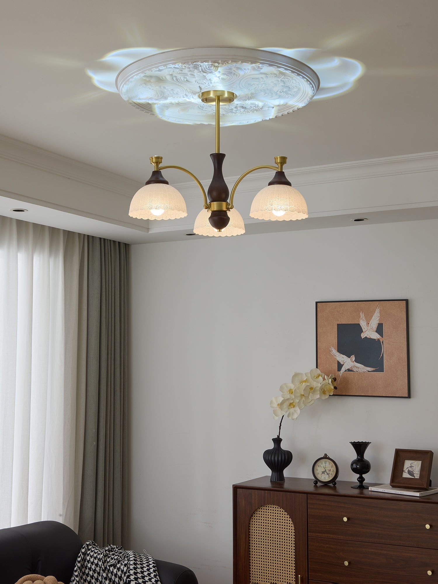 Avvynila Traditionelle Eleganz Vintage Messing Holz Kronleuchter-Letslighting