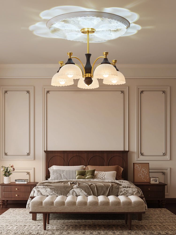 Avvynila Traditionelle Eleganz Vintage Messing Holz Kronleuchter-Letslighting