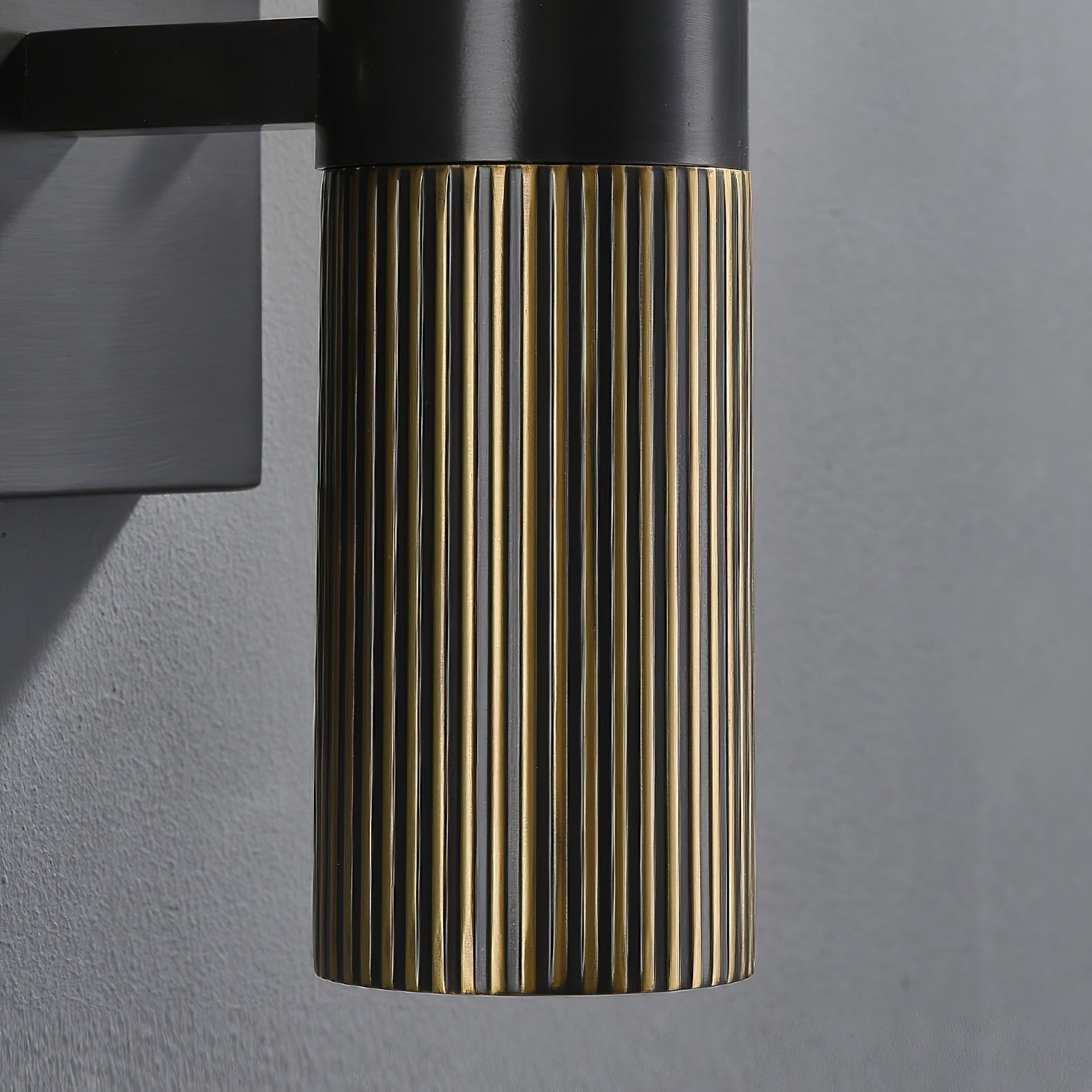 Olnoreth Modern Minimalist Metal Alabaster Wall Lamp - Letslighting