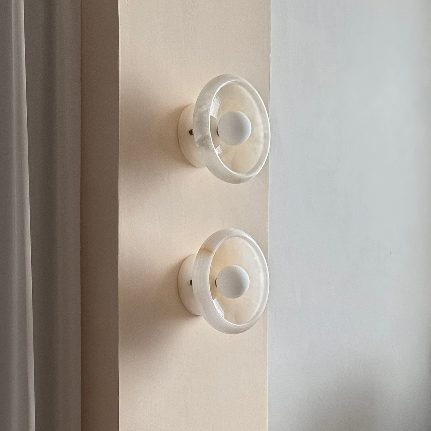 Onvix Wandleuchte aus Natur-Onyx-Letslighting
