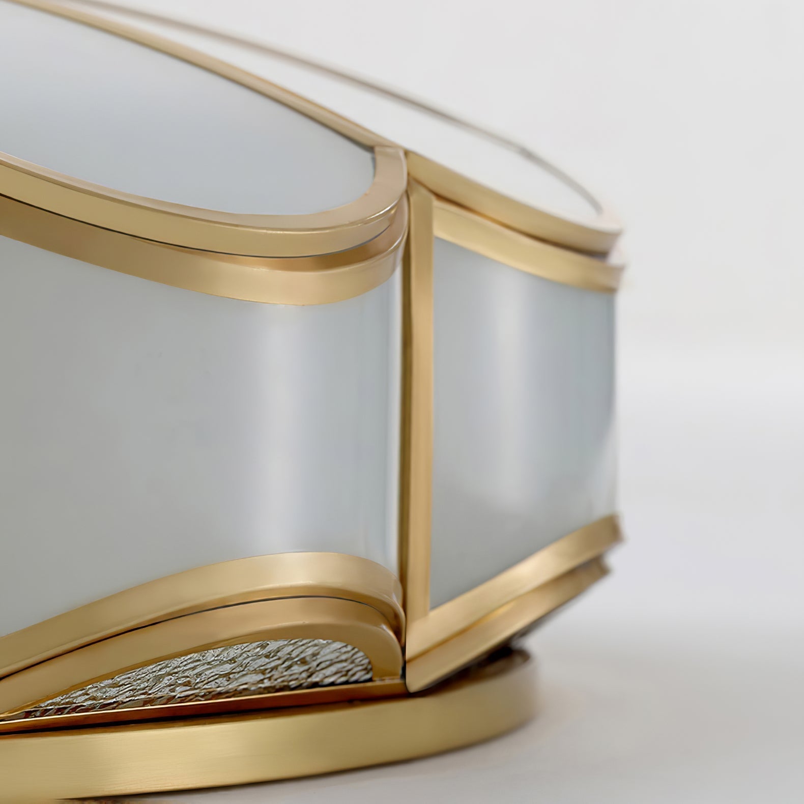 Evmarara Elegance Deckenleuchte aus Messing und Glas-Letslighting