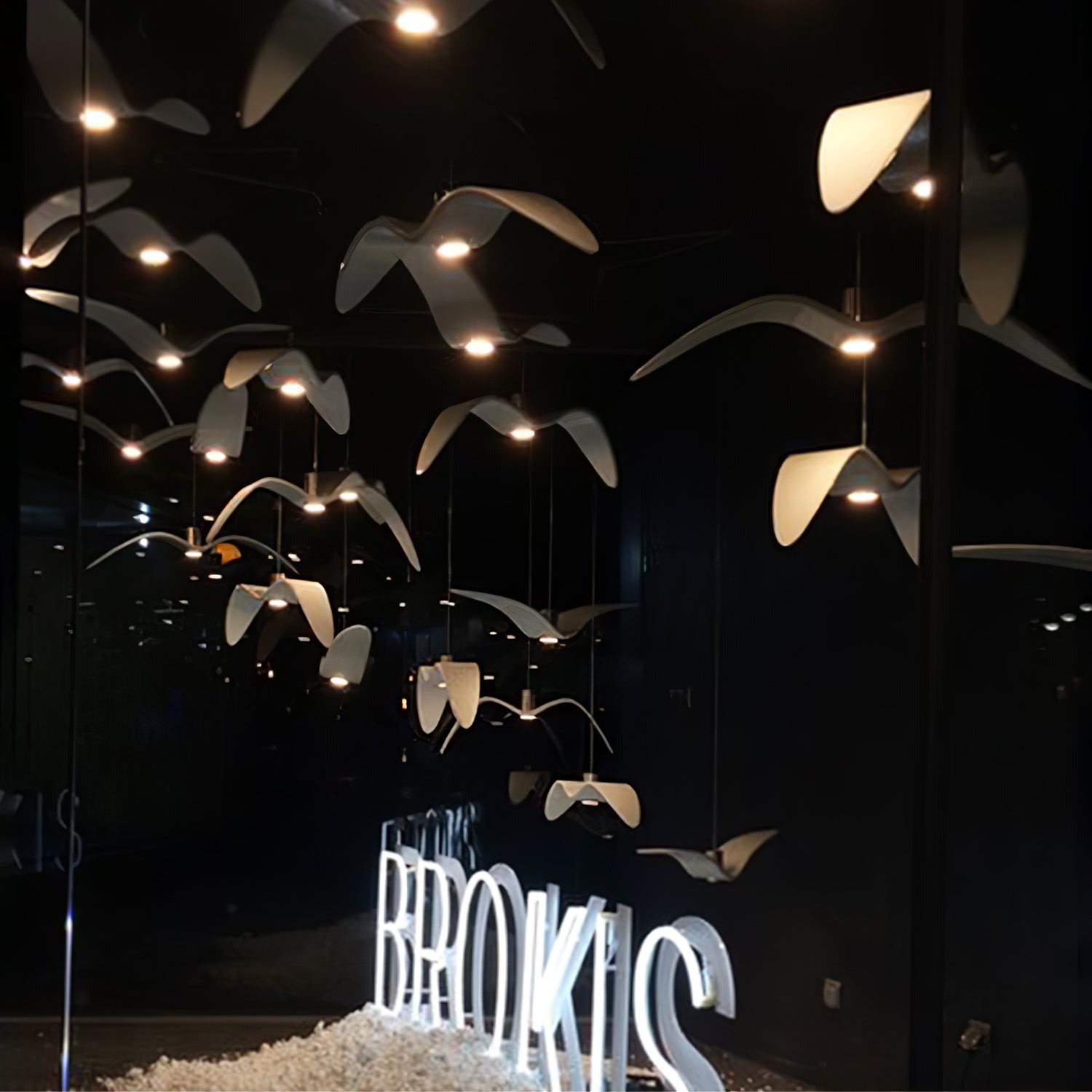 Aviara LED Pendant Light - Blowlighting