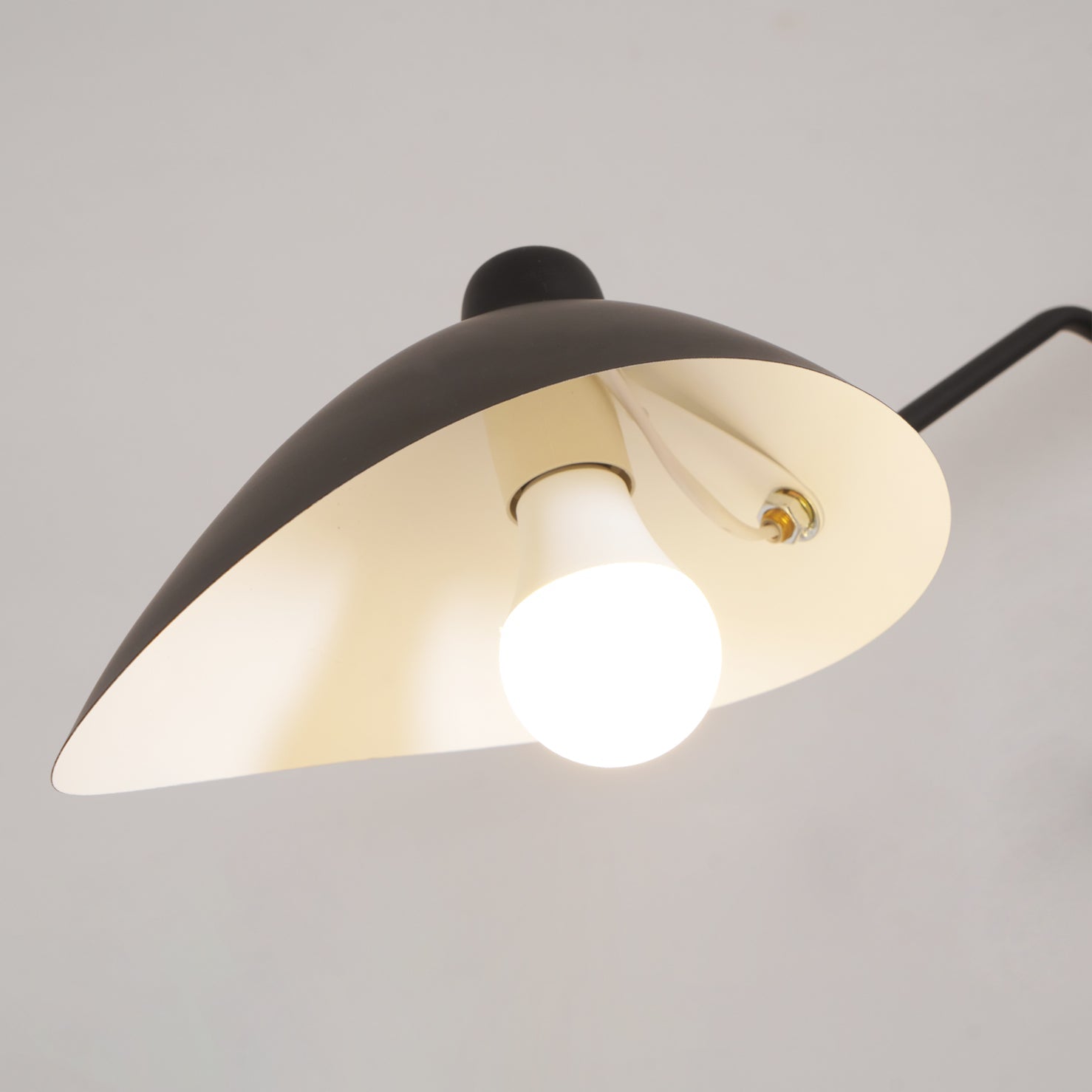 Serge Mouille Ceiling Light A - Blowlighting